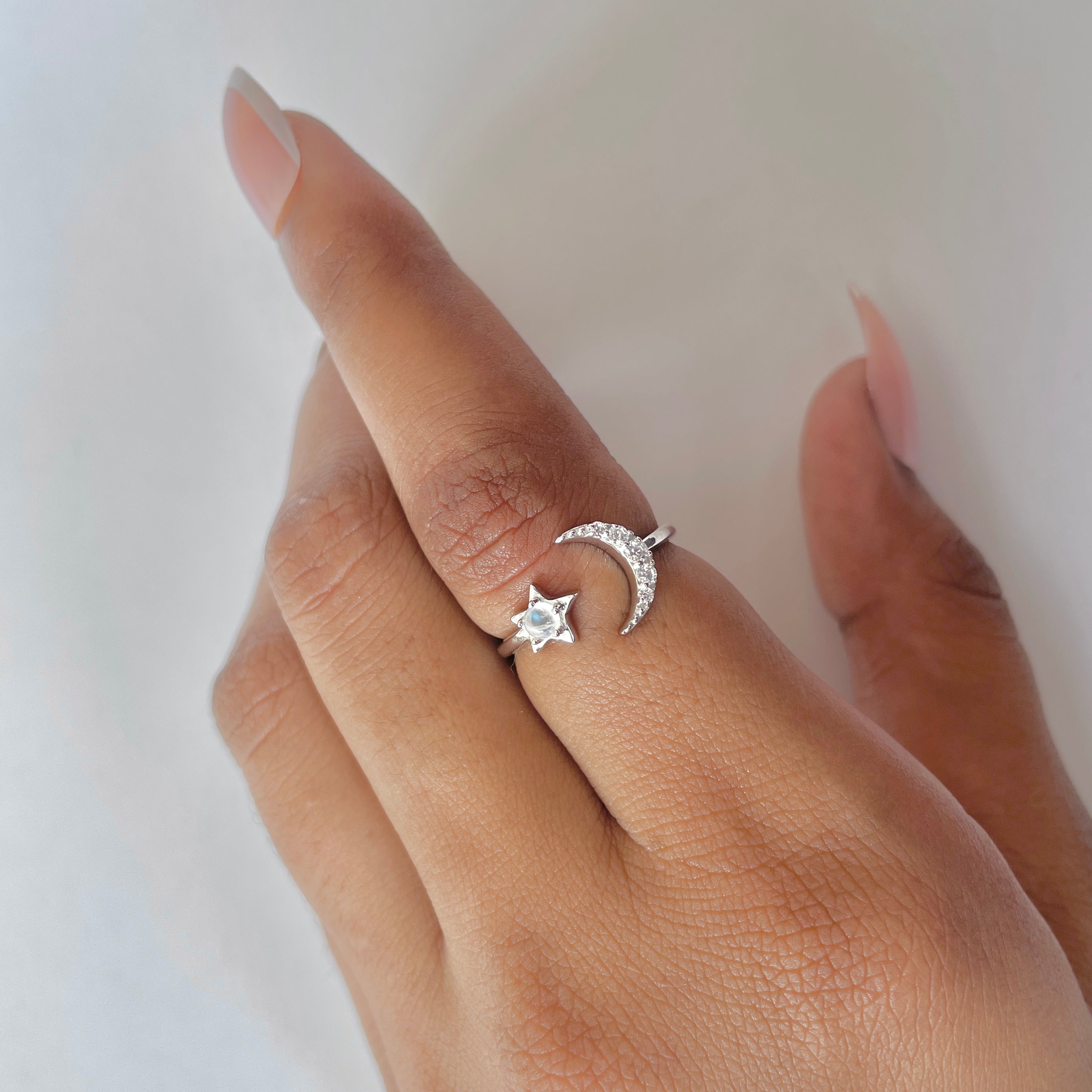 Moonstone Ring-(RBM-RDR-1753.)