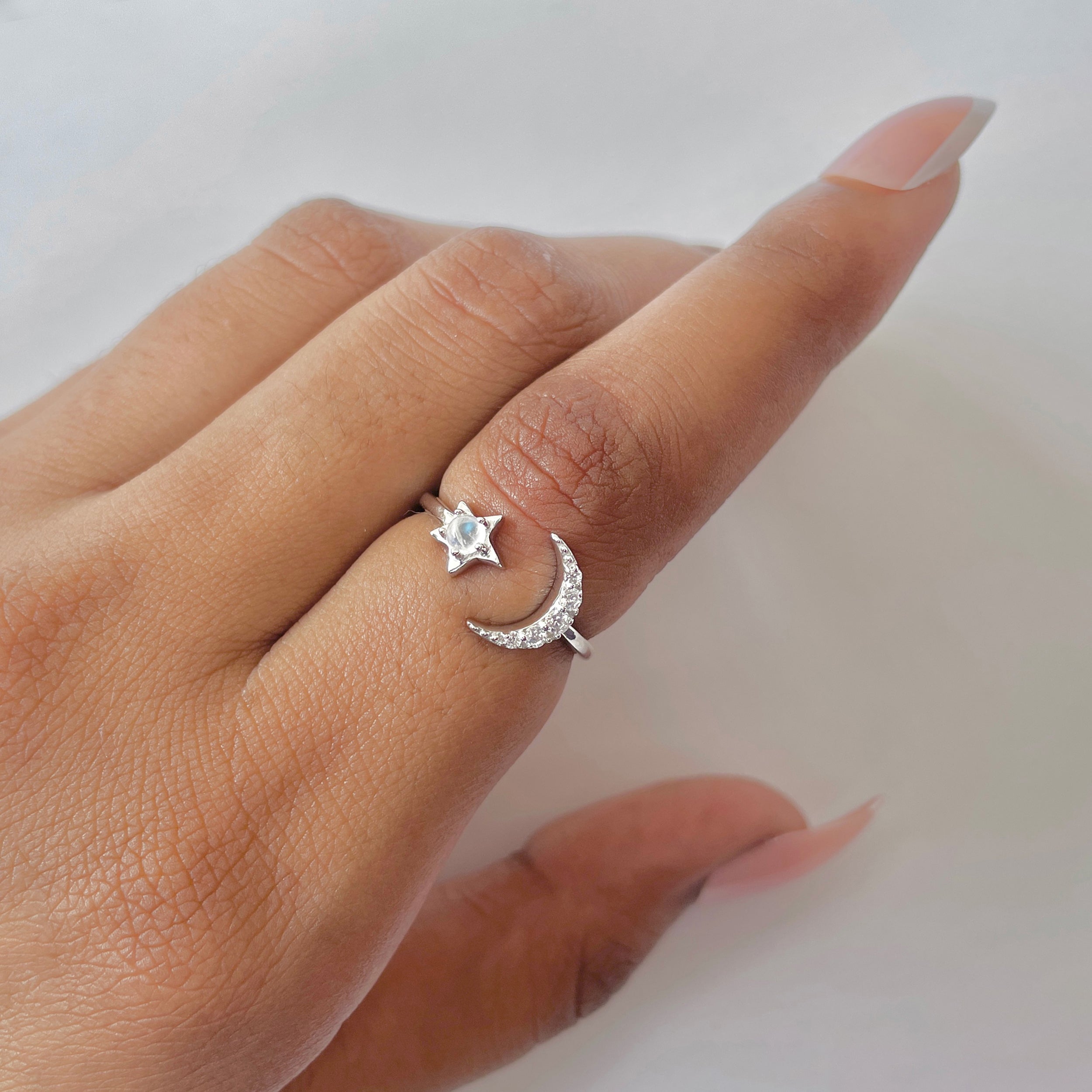 Moonstone Ring-(RBM-RDR-1753.)