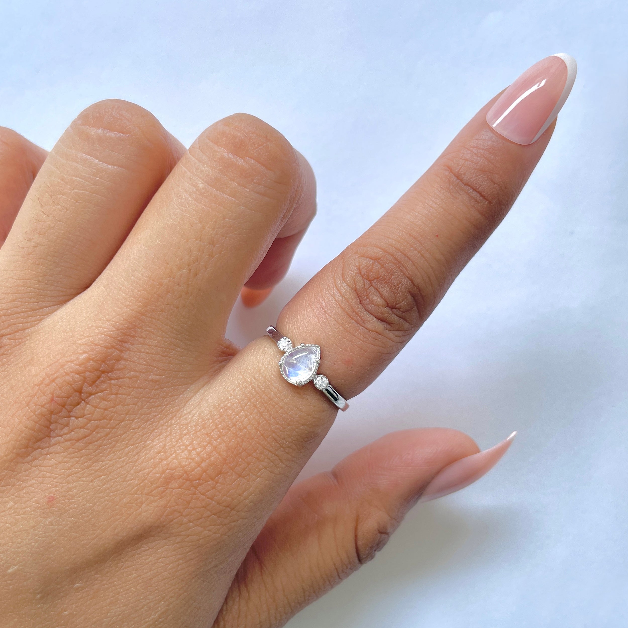 Moonstone Ring-(RBM-RDR-1772.)