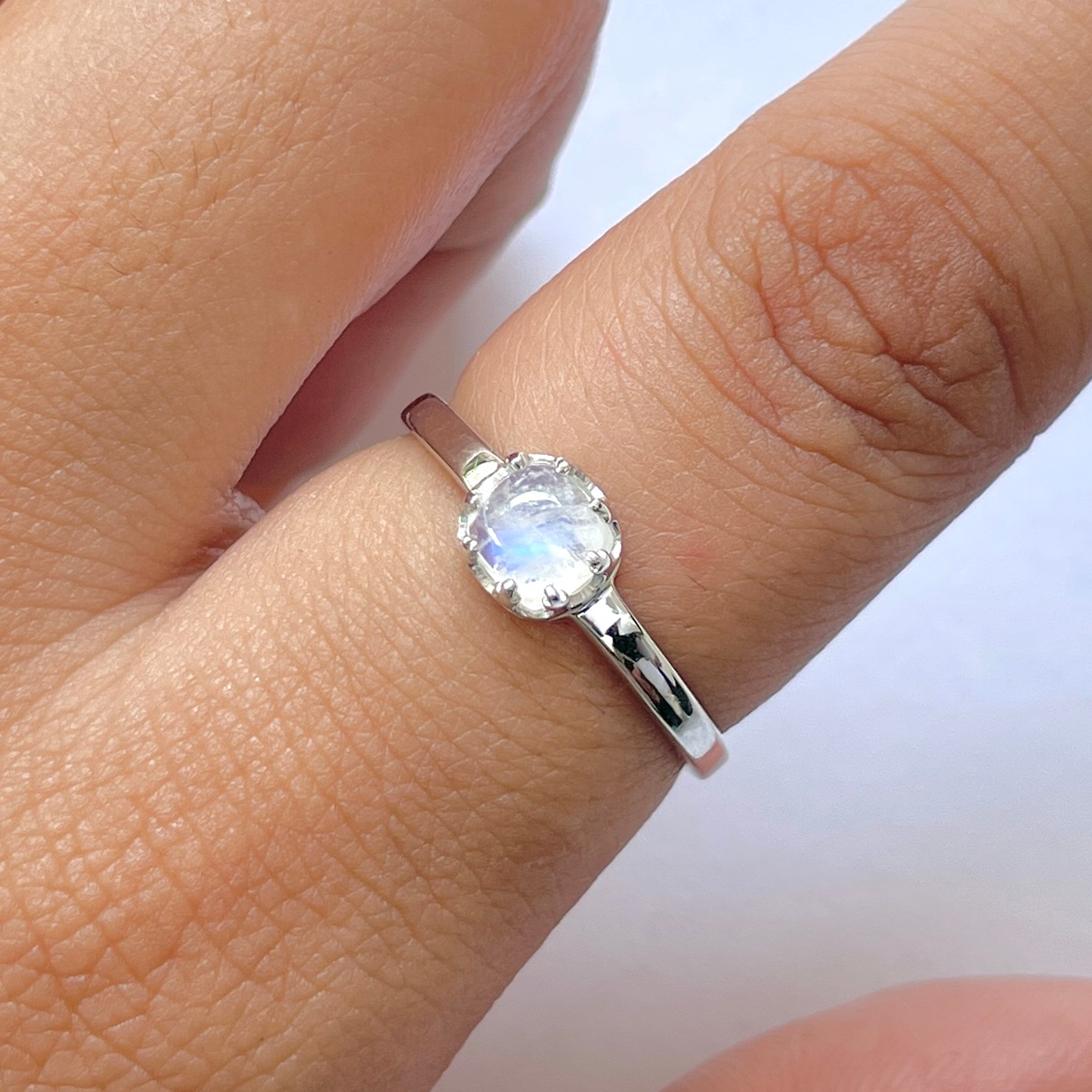 Moonstone Ring-(RBM-RDR-1832.)
