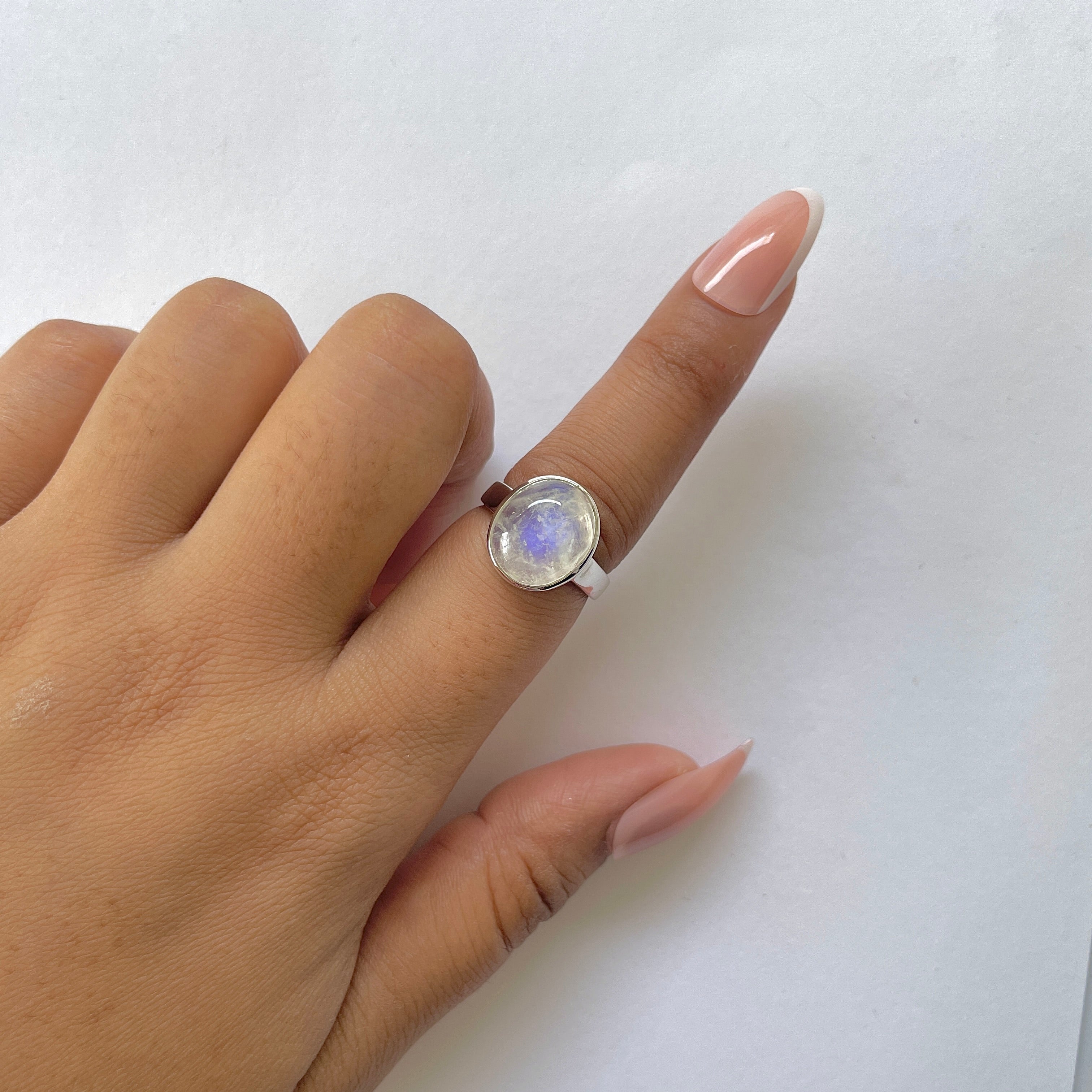 Moonstone Ring-(RBM-RDR-1880.)