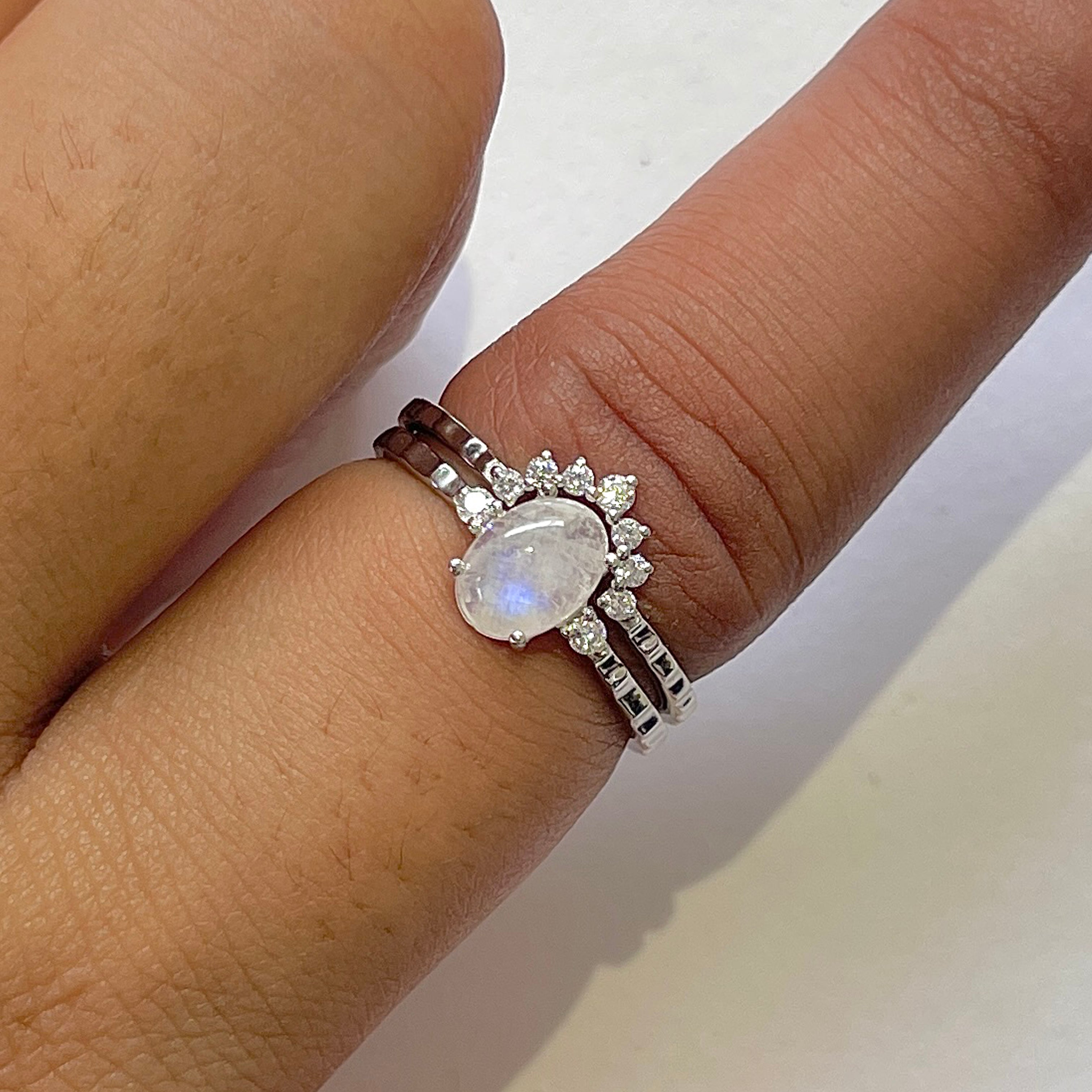 Moonstone Ring-(RBM-RDR-1938.)