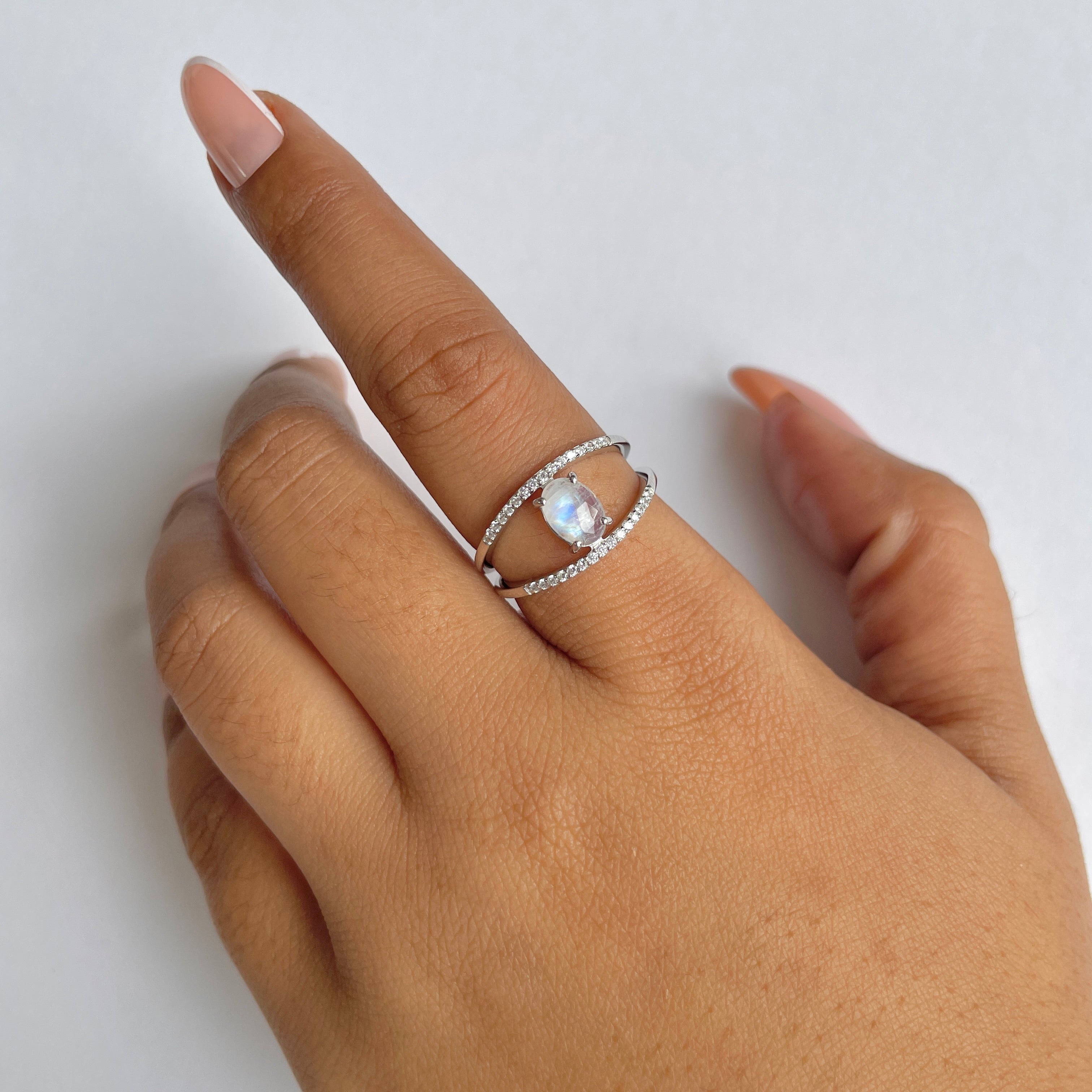 Moonstone Ring-(RBM-RDR-2284.)
