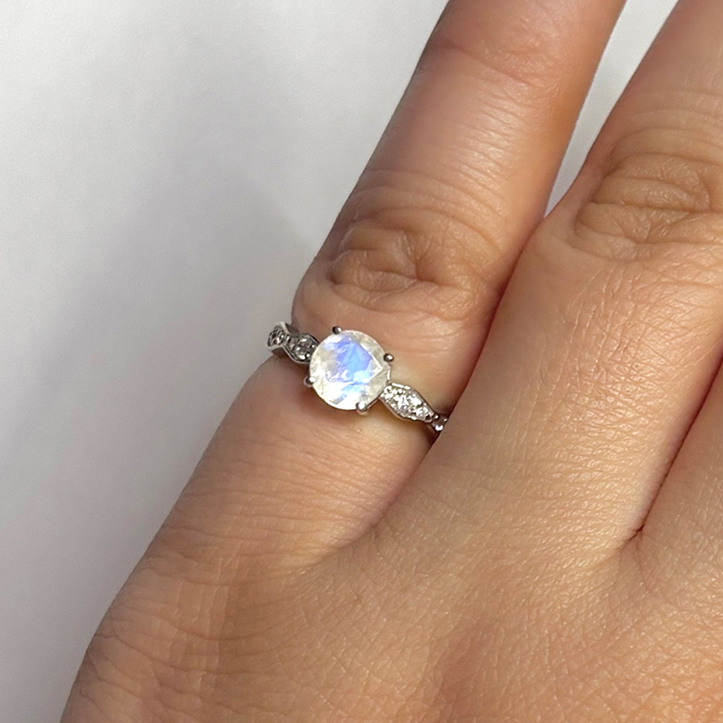 Moonstone Ring-(RBM-RDR-2288.)