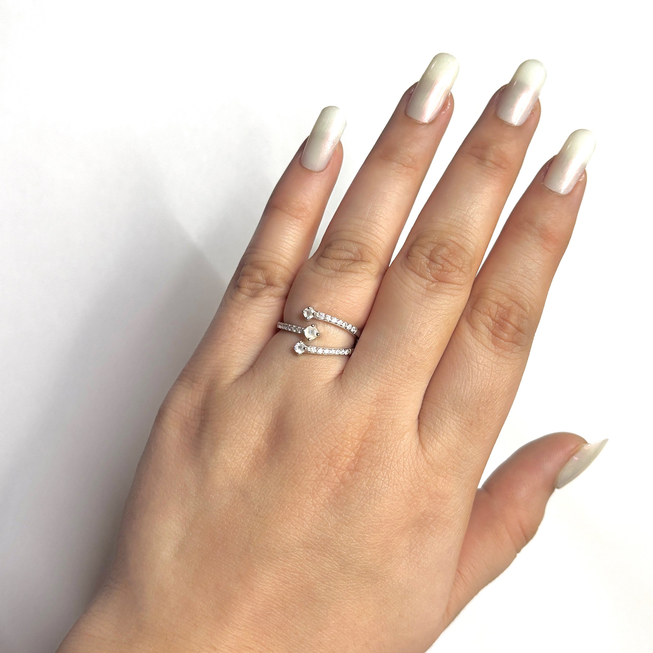 Moonstone Ring-(RBM-RDR-2520.)