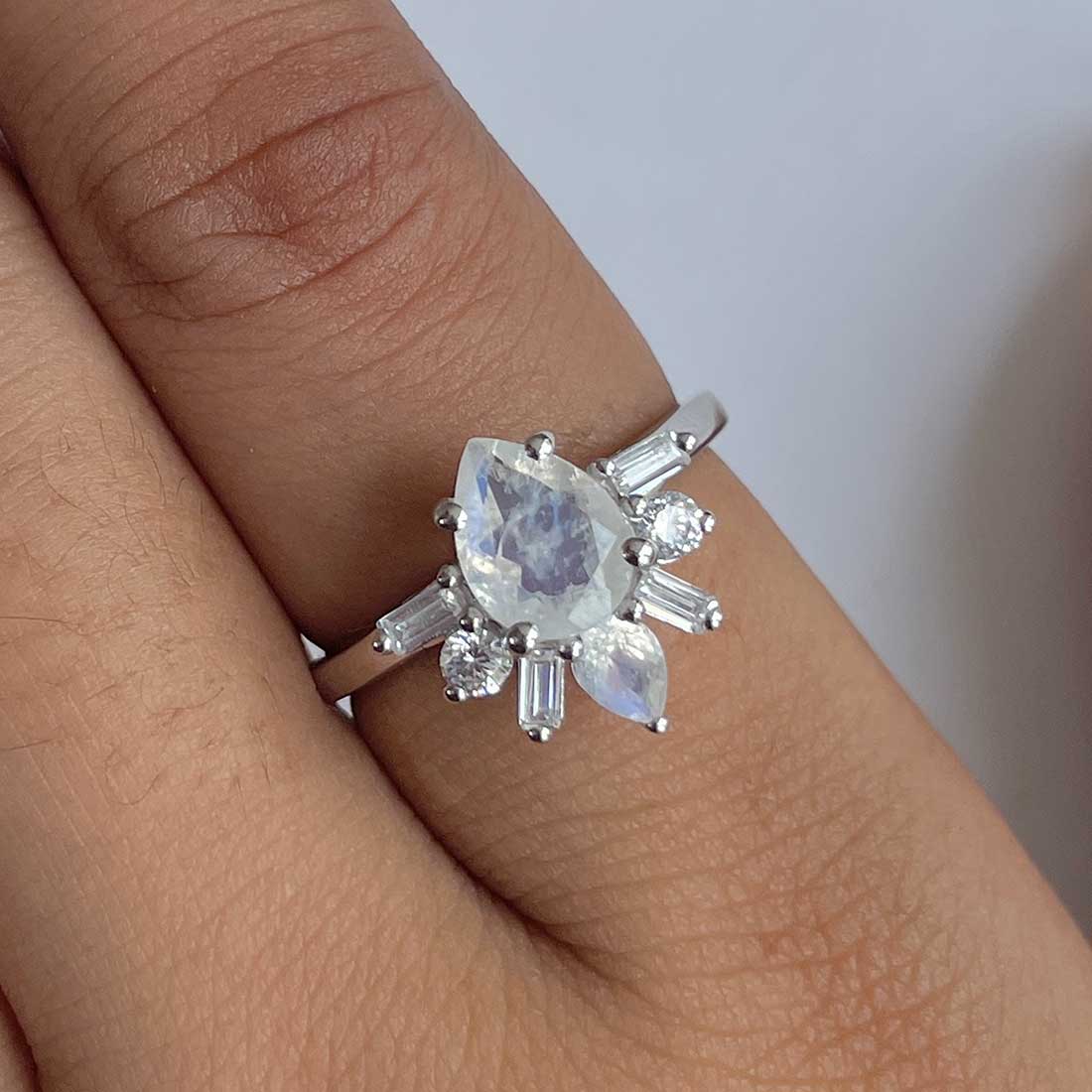 Moonstone Ring-(RBM-RDR-2521.)