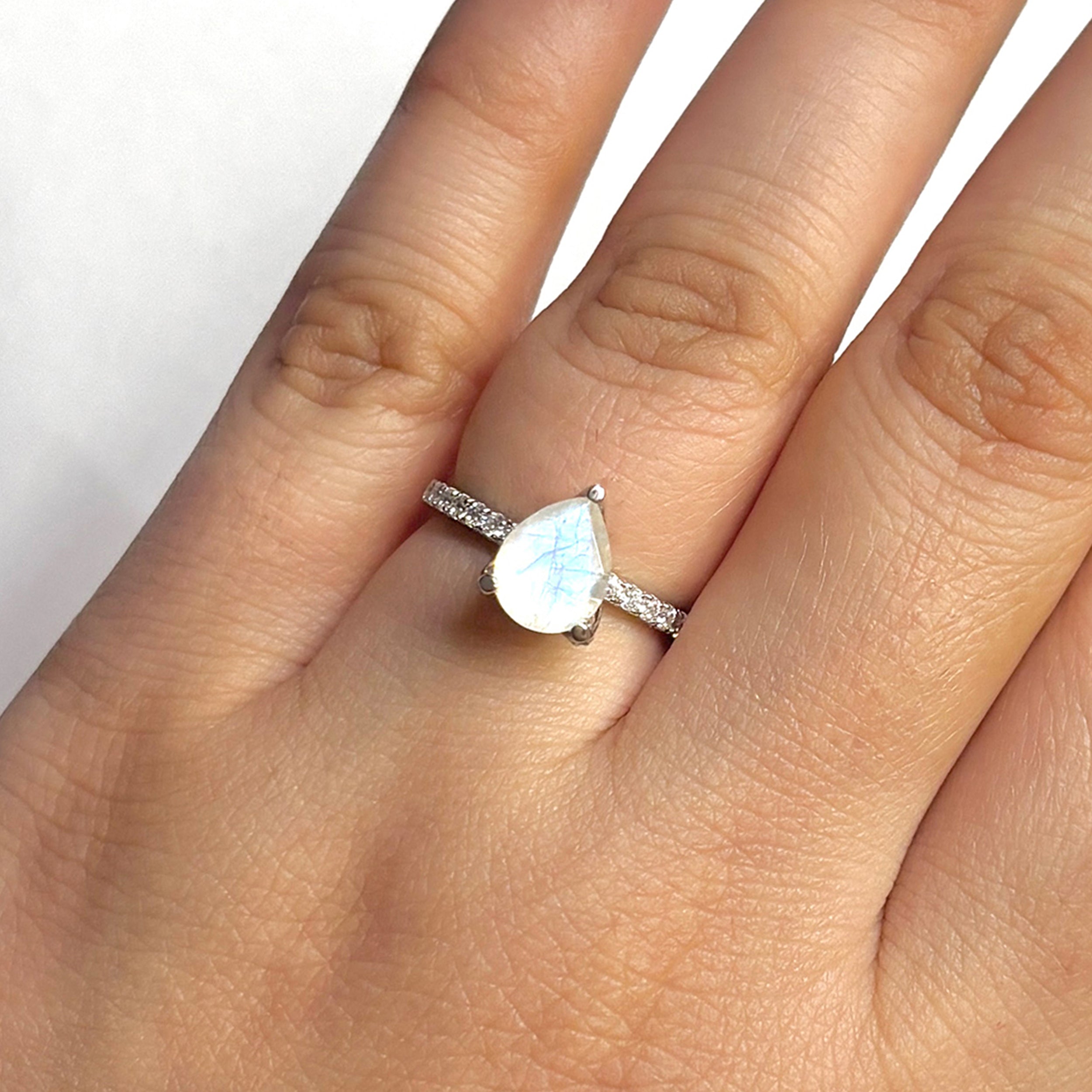 Moonstone Ring-(RBM-RDR-2860.)