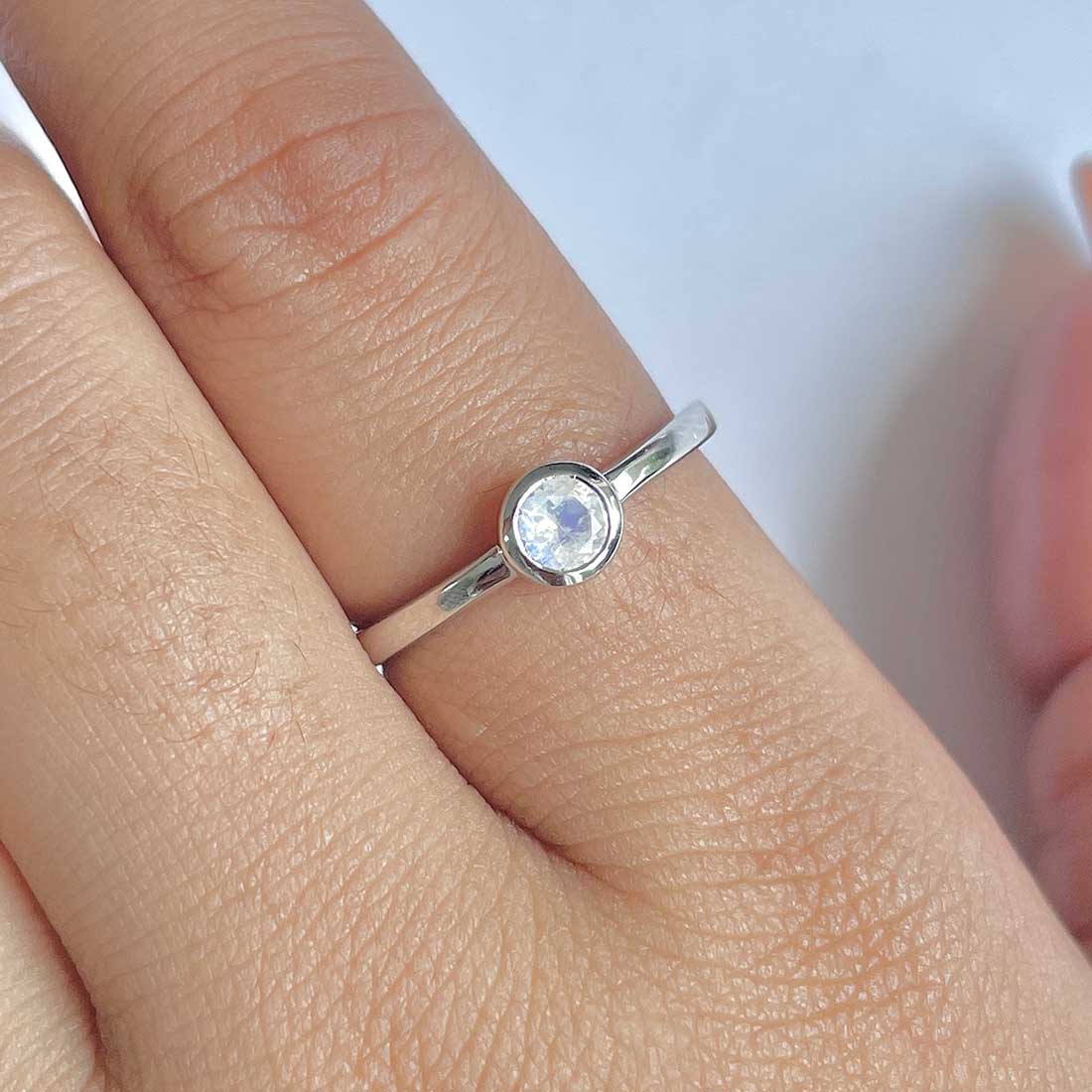 Moonstone Ring-(RBM-RDR-3229.)