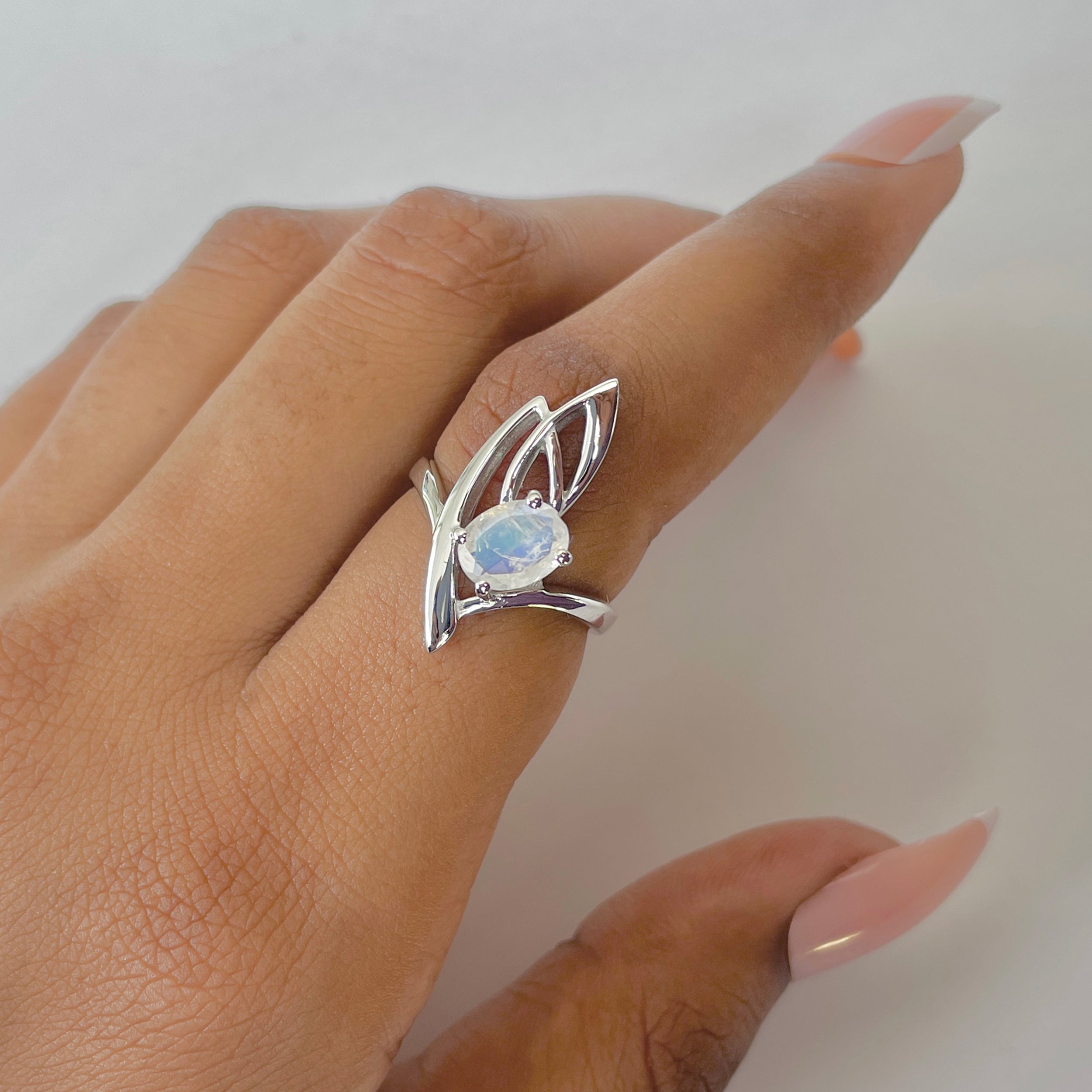 Moonstone Ring-(RBM-RDR-33.)