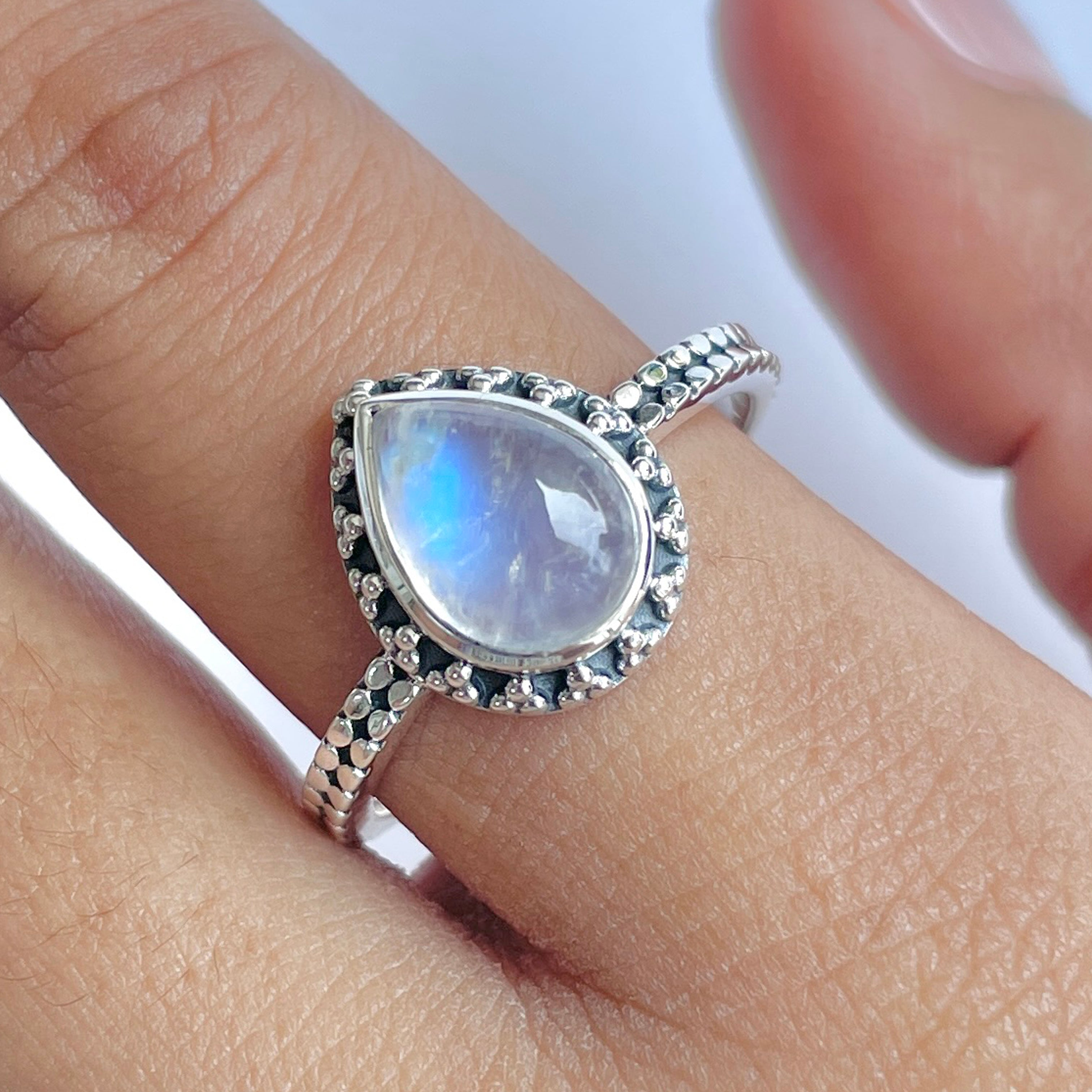 Moonstone Ring-(RBM-RDR-728.)