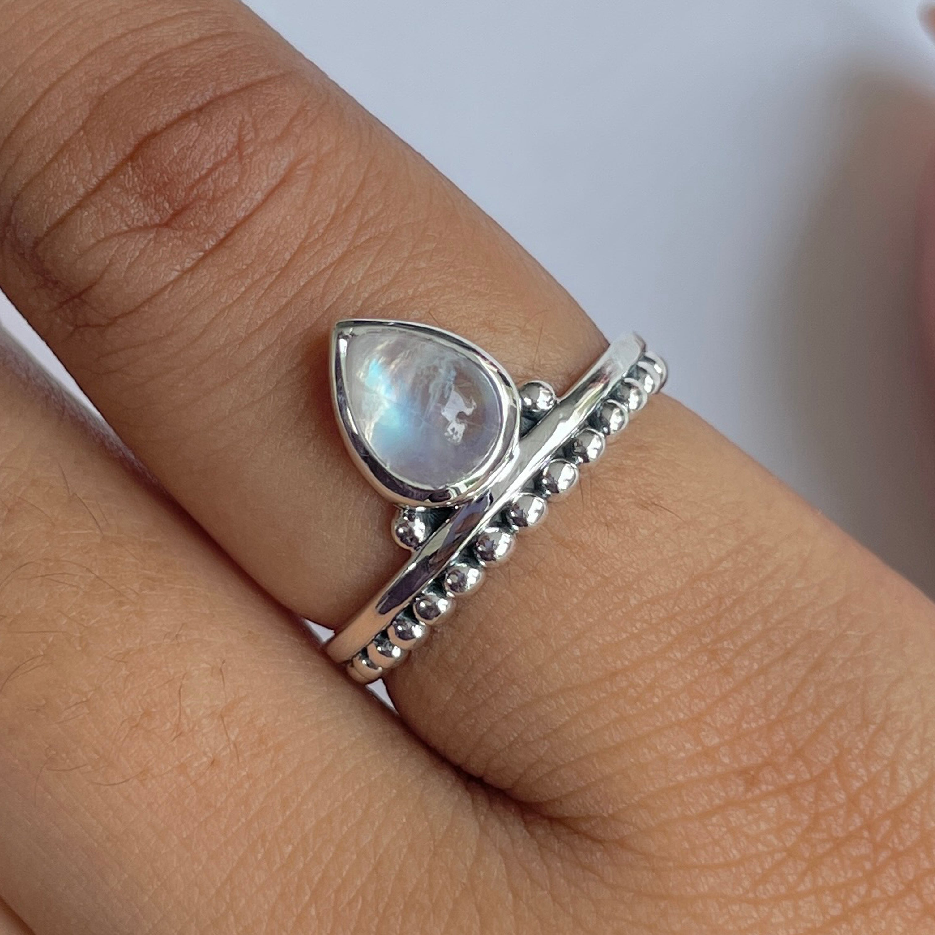 Moonstone Ring-(RBM-RDR-776.)