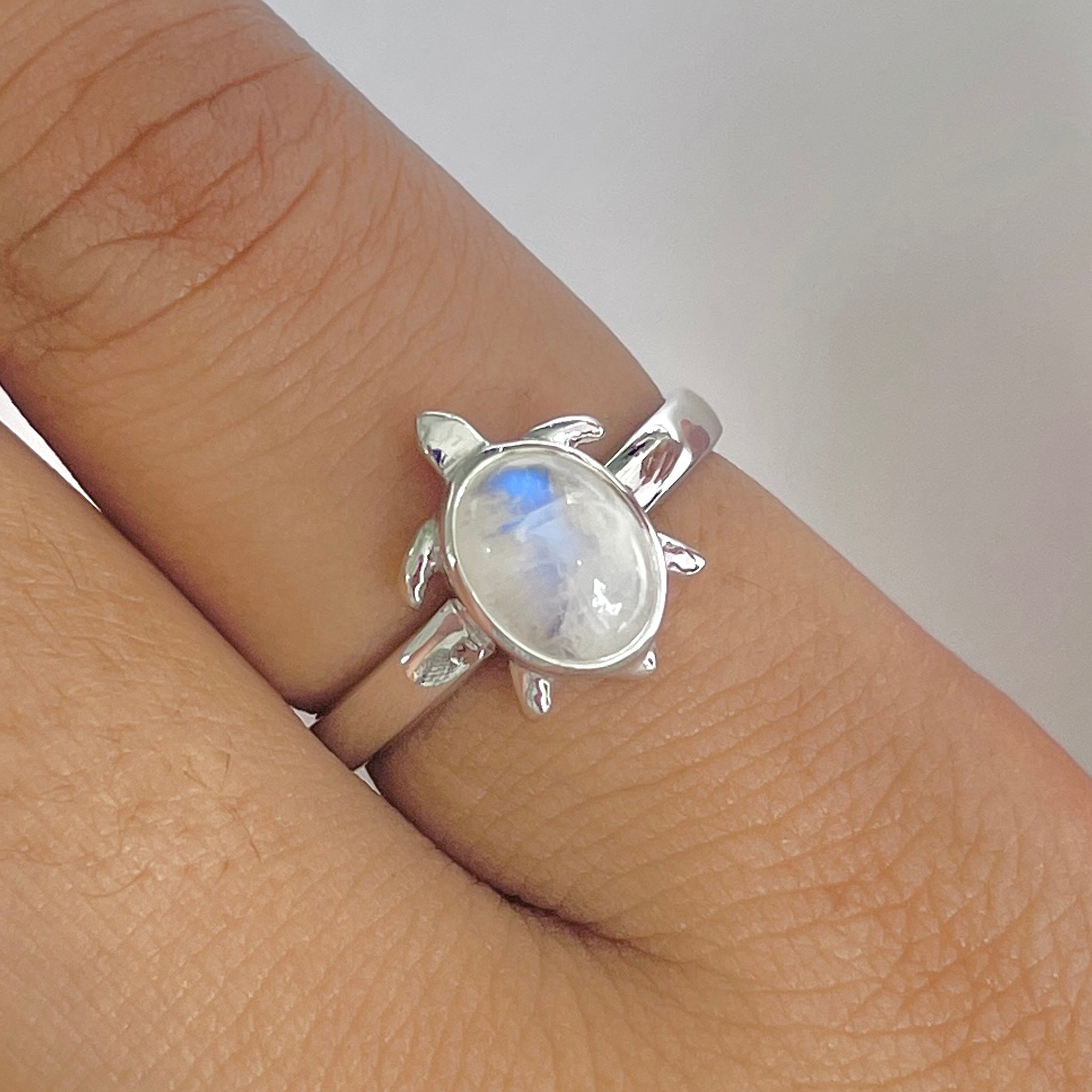Moonstone Ring-(RBM-RDR-78.)