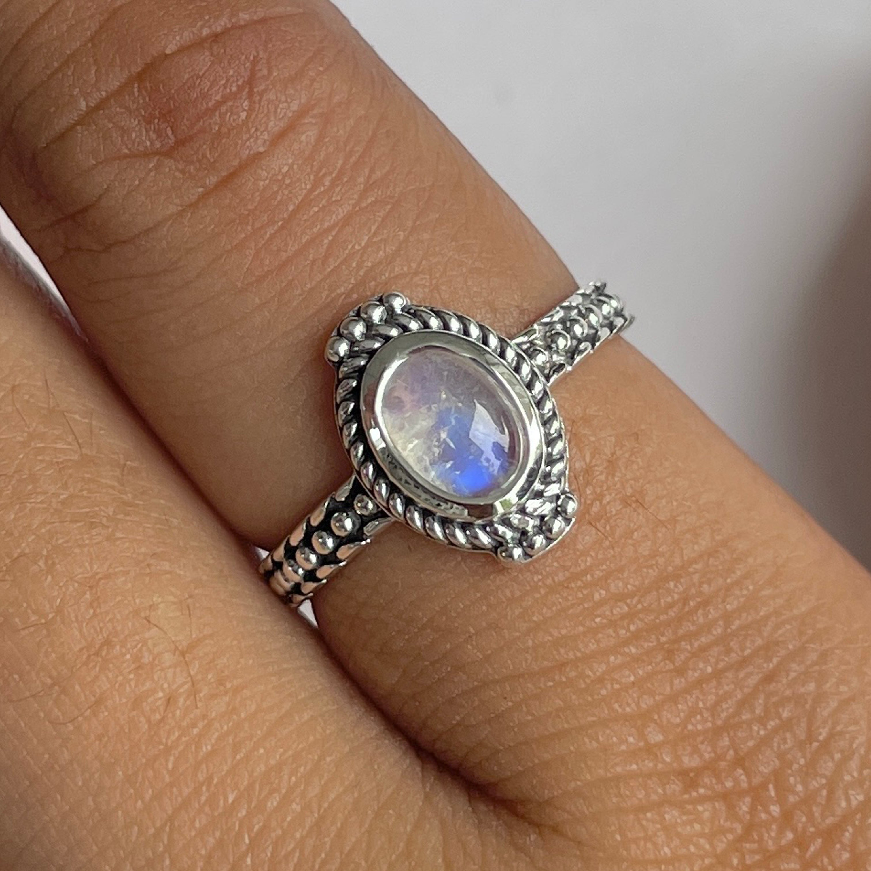 Moonstone Ring-(RBM-RDR-865.)