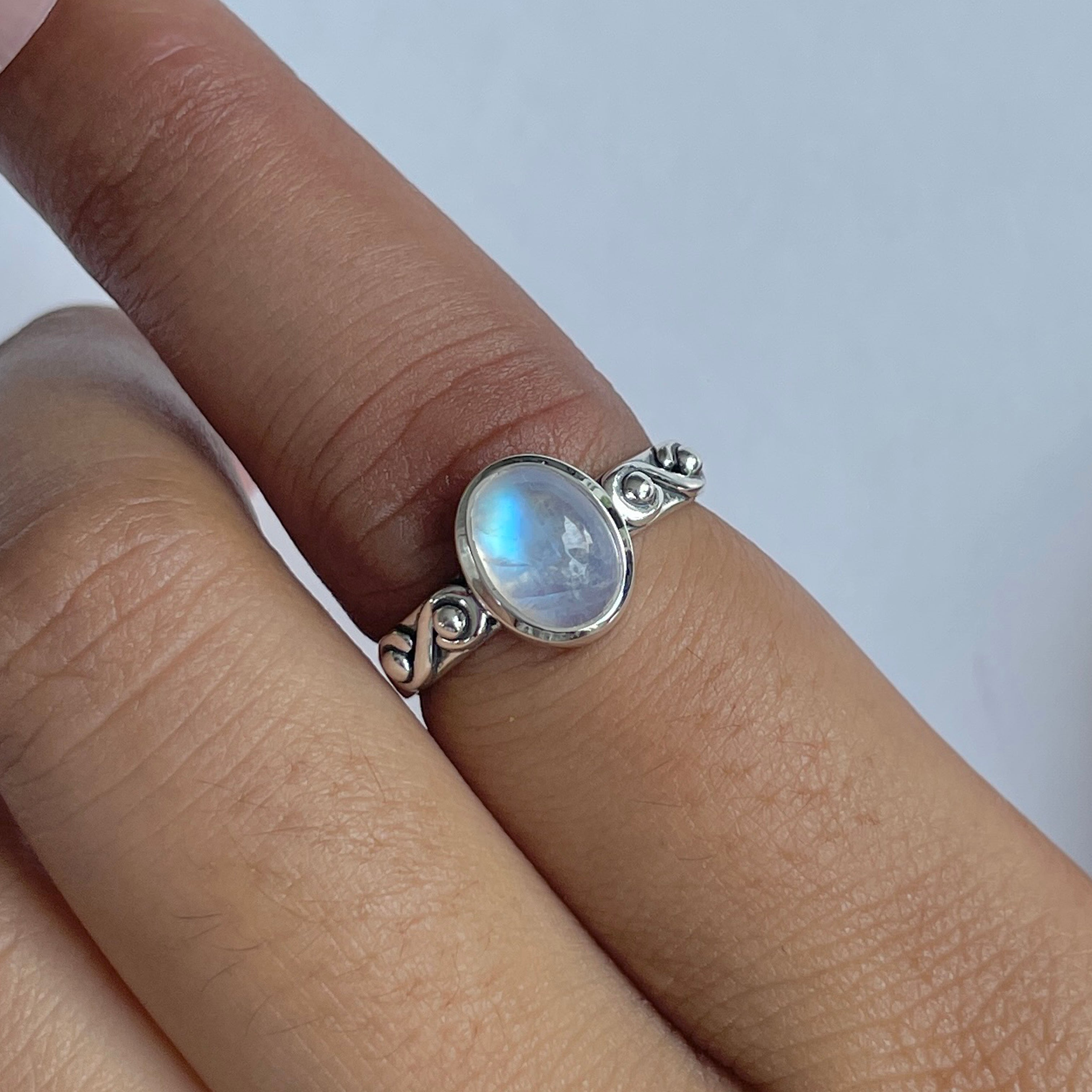 Moonstone Ring-(RBM-RDR-870.)