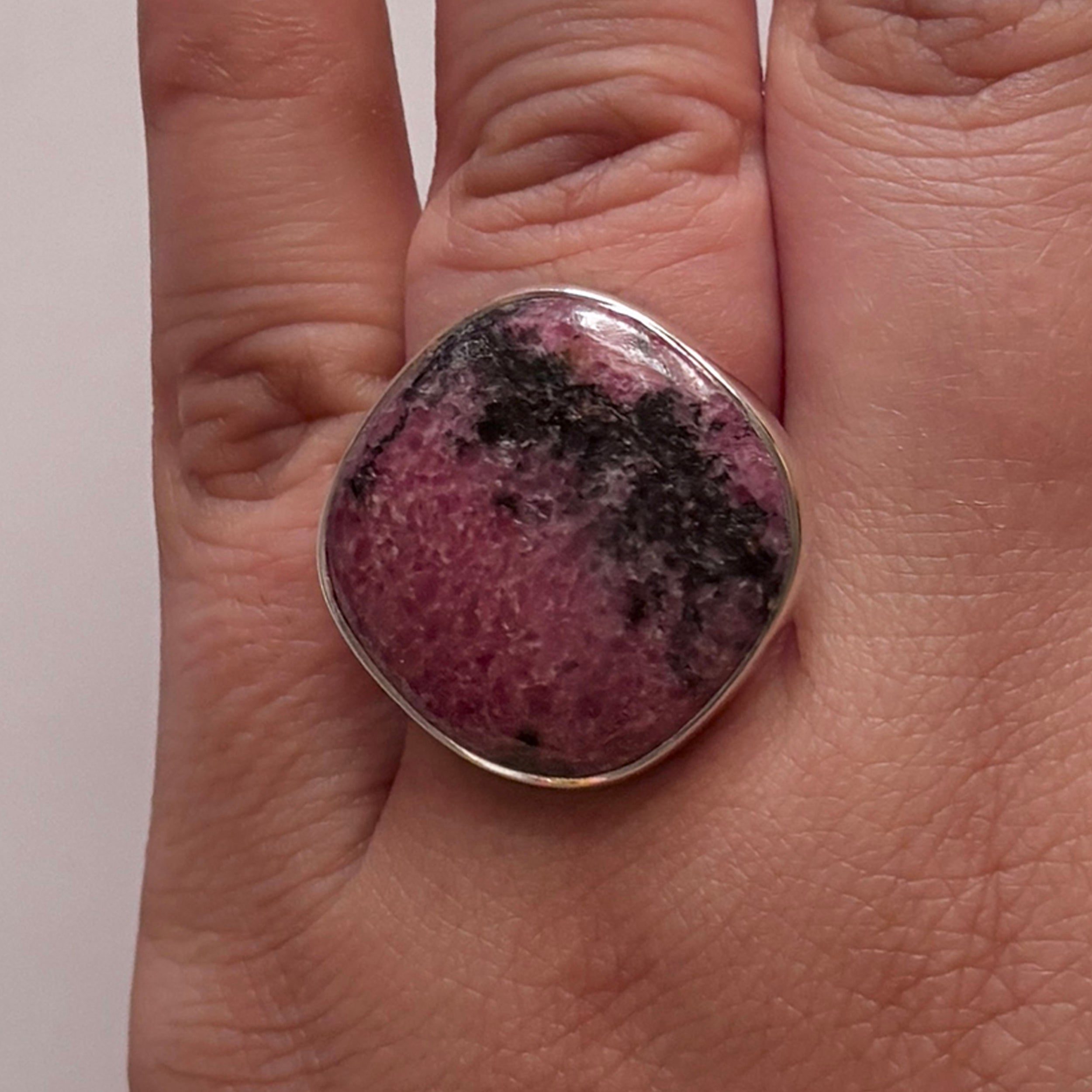 Rhodonite Ring-(RDN-2-20)