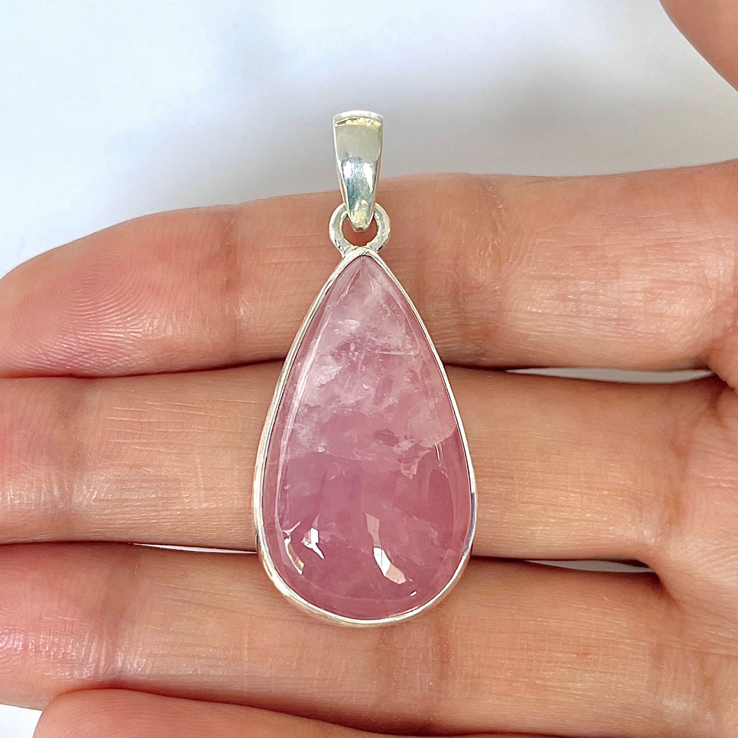 Rose Quartz Pendant-(RSQ-1-109)