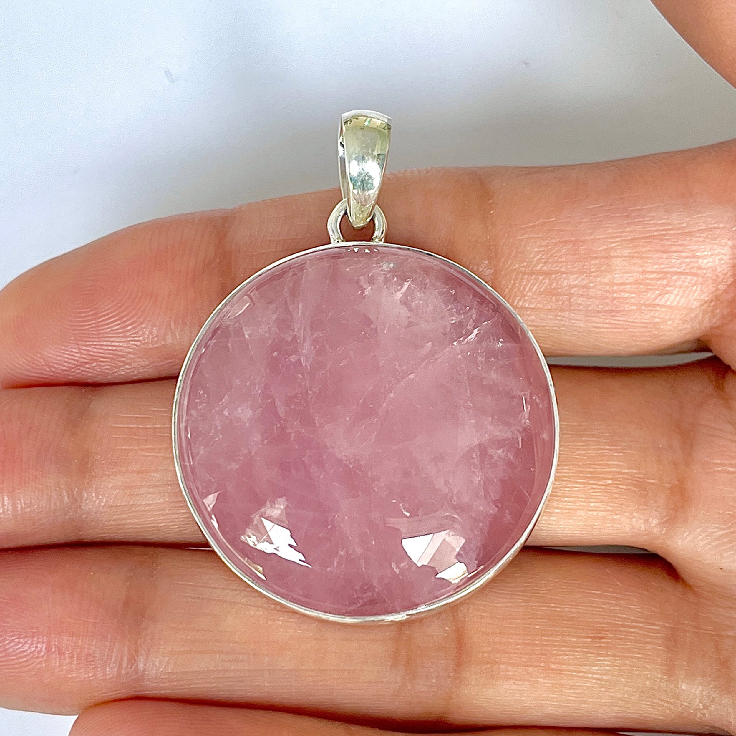 Rose Quartz Pendant-(RSQ-1-115)