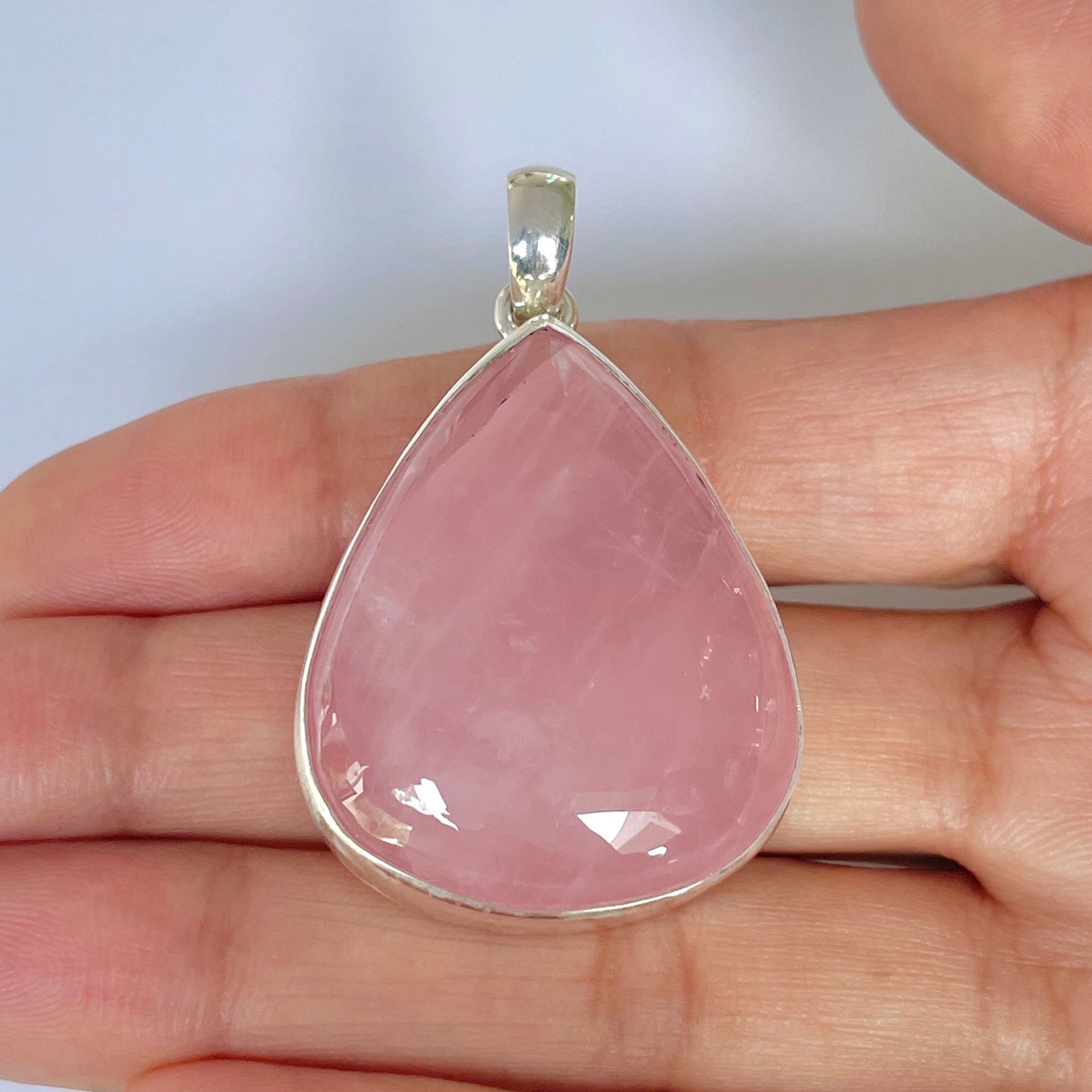 Rose Quartz Pendant-(RSQ-1-13)
