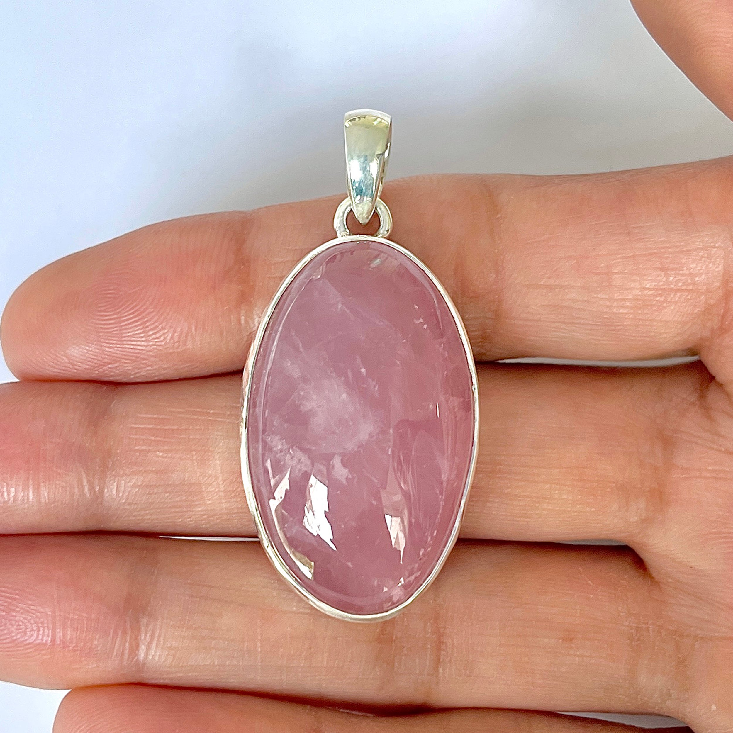 Rose Quartz Pendant-(RSQ-1-134)