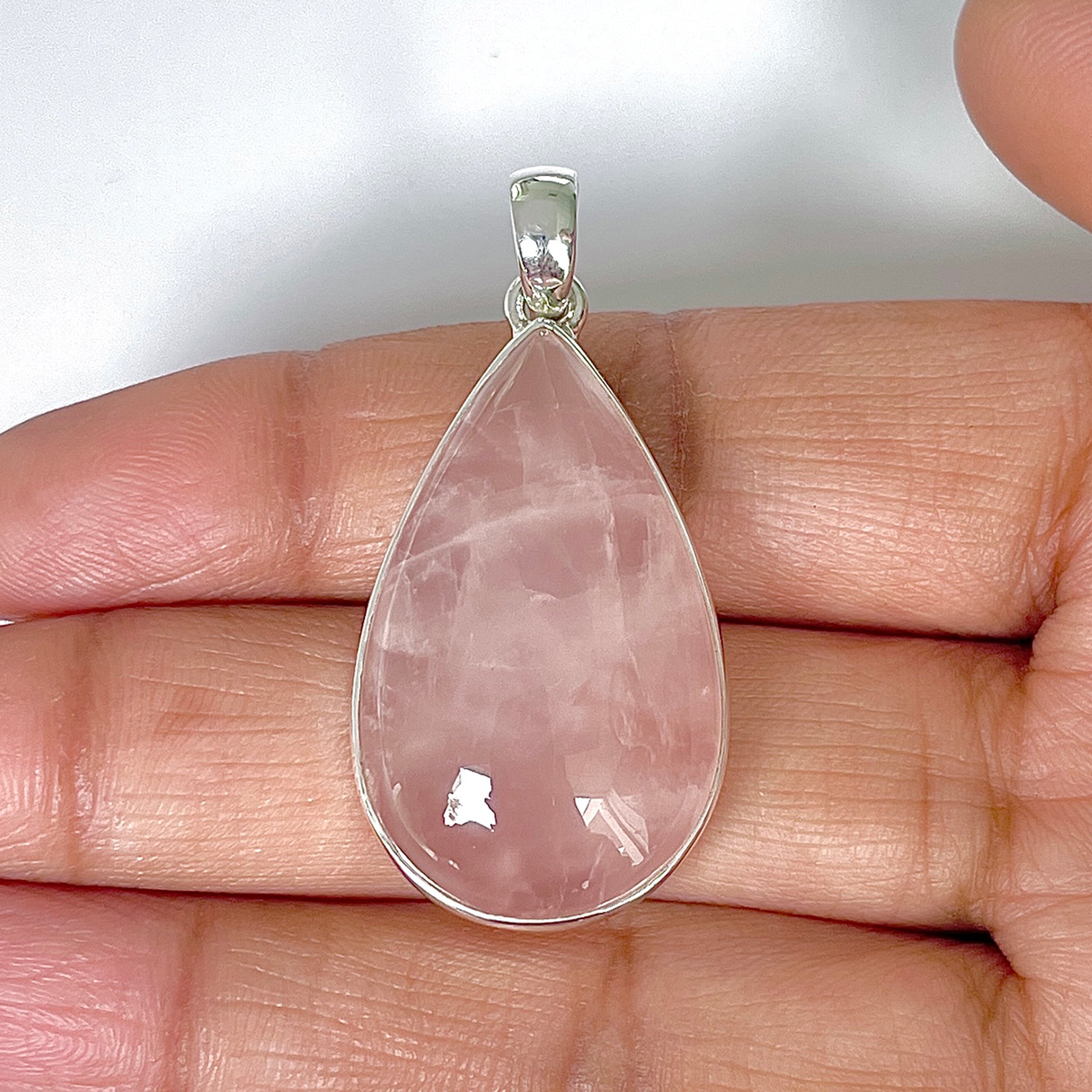 Rose Quartz Pendant-(RSQ-1-31)