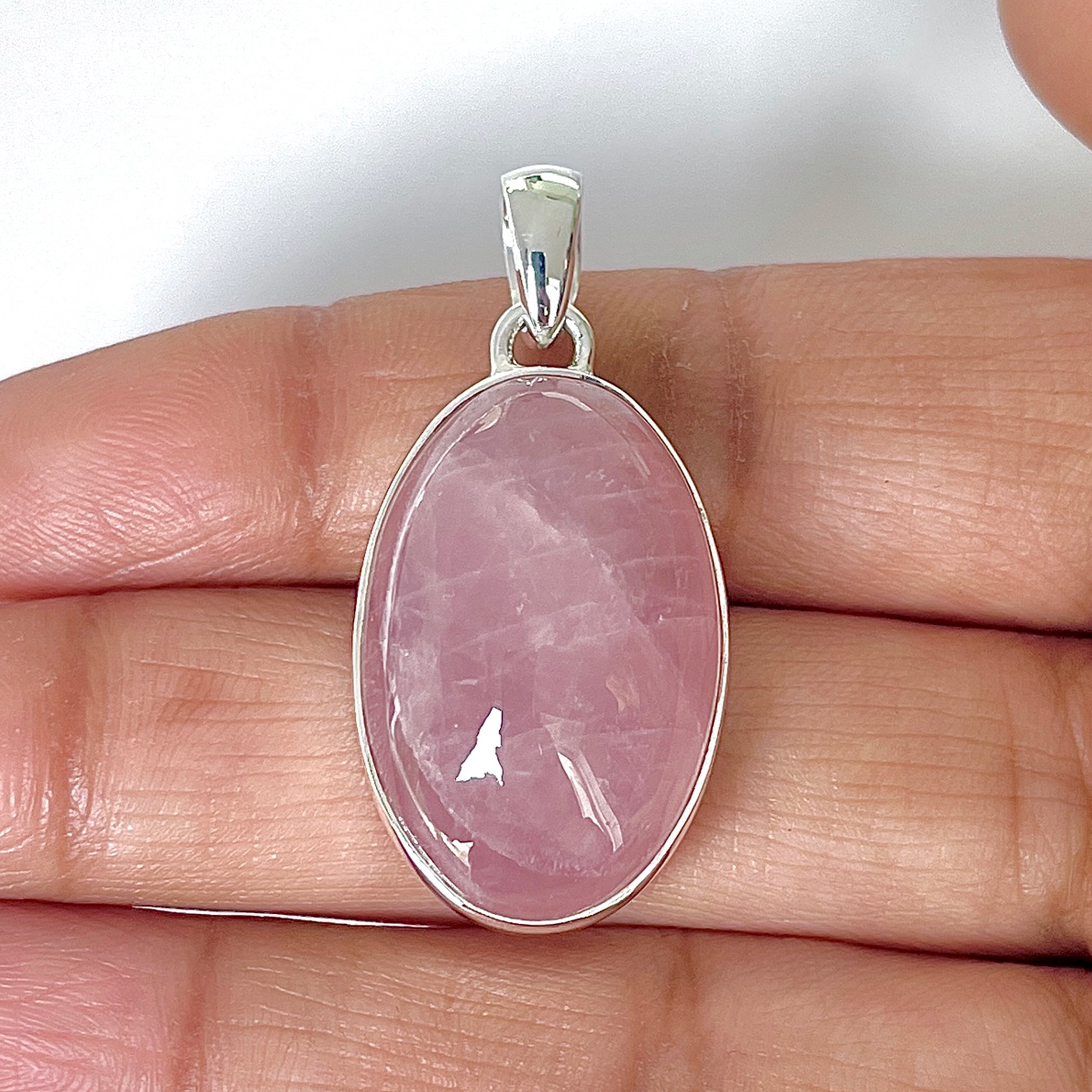 Rose Quartz Pendant-(RSQ-1-49)