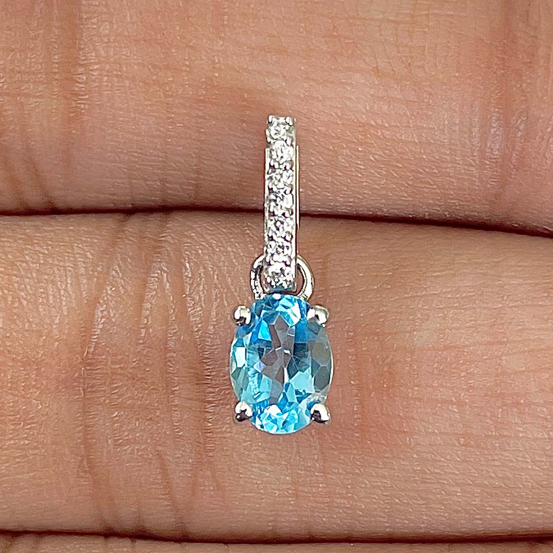 Swiss Blue Topaz Pendant-(SBTZ-RDP-915)