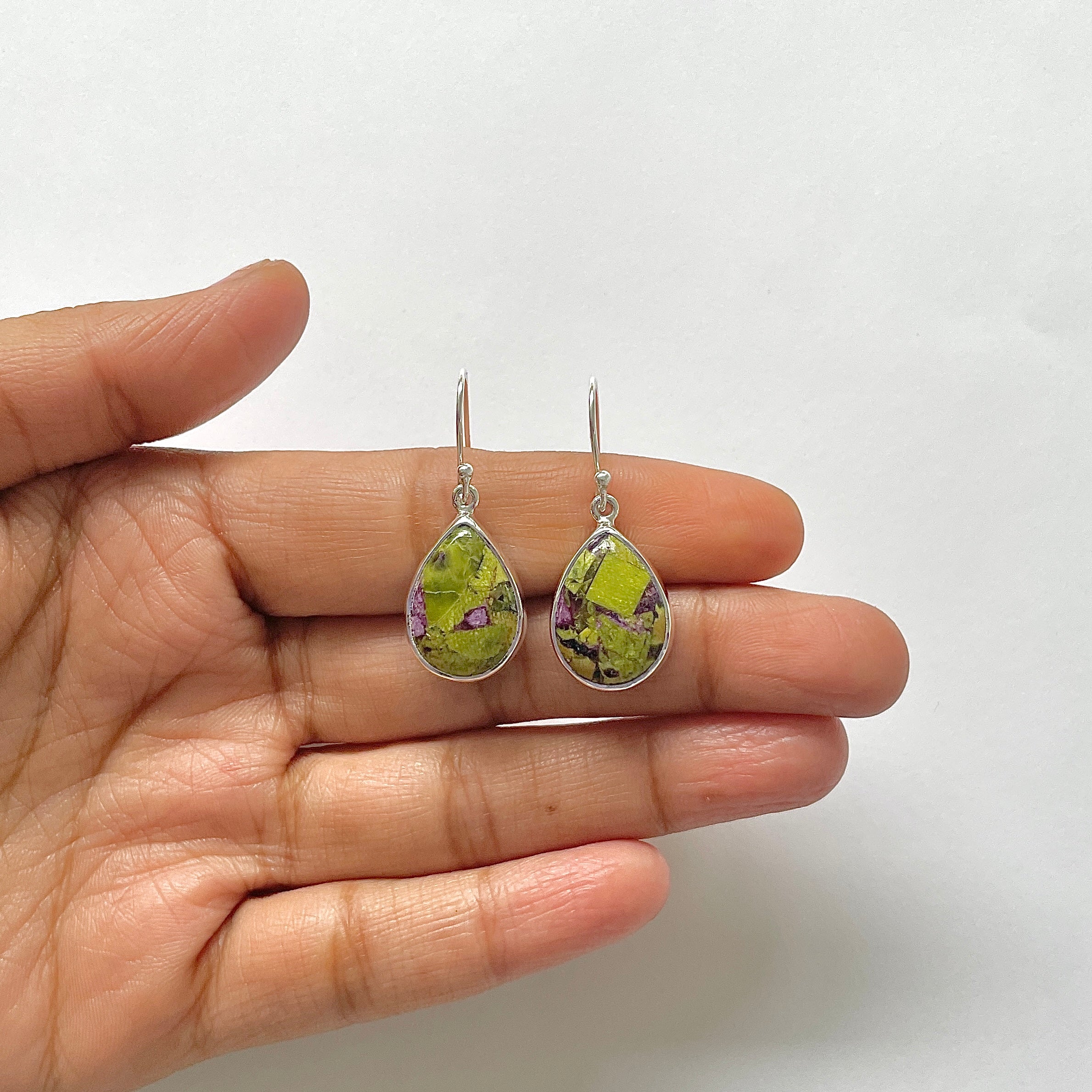 Stichtite Earring-(SCT-3-1)