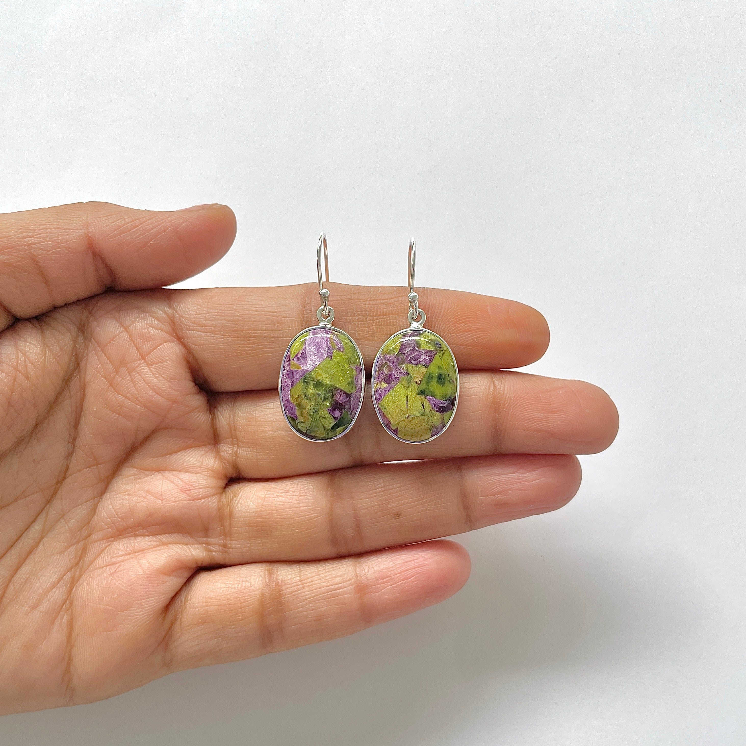 Stichtite Earring-(SCT-3-11)