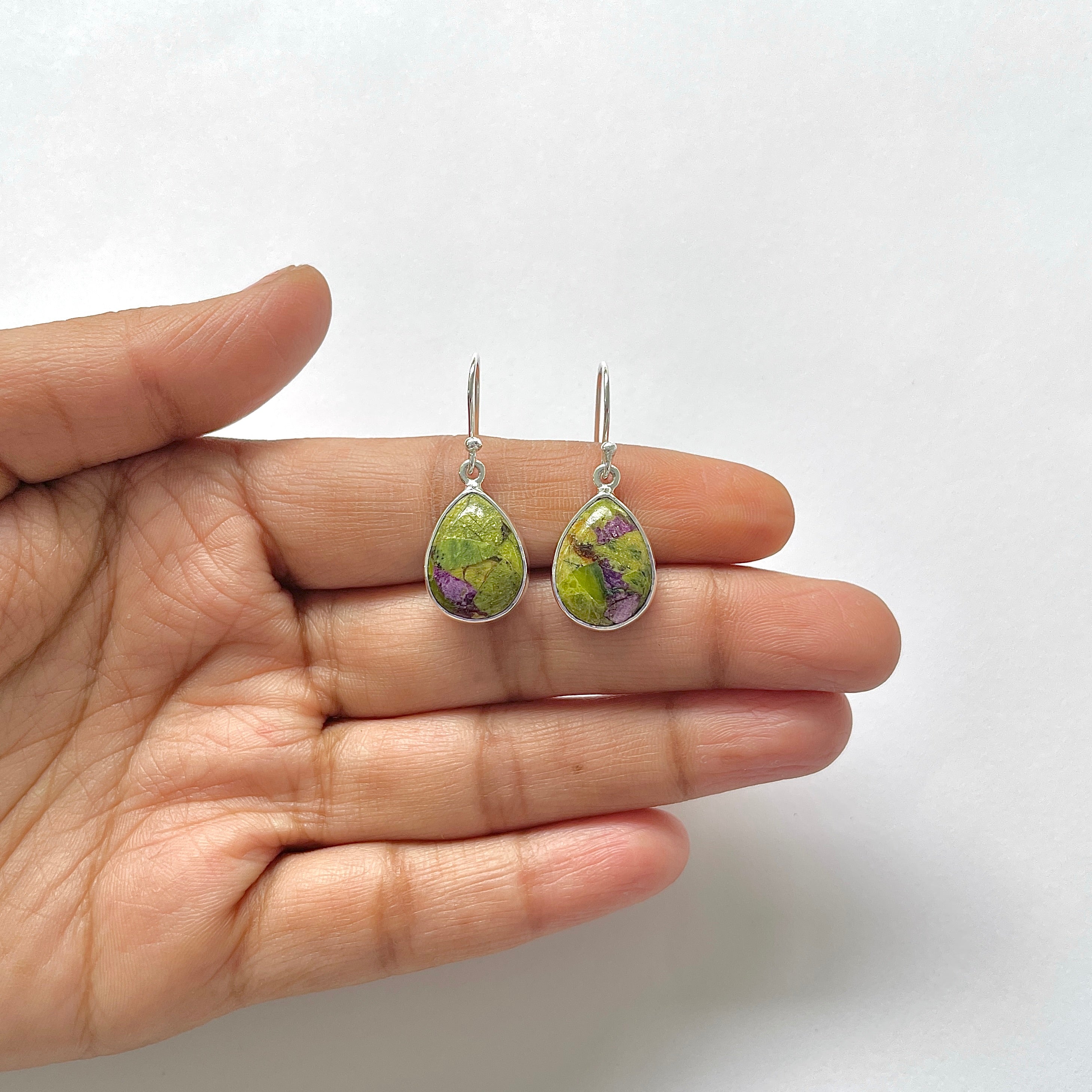 Stichtite Earring-(SCT-3-13)