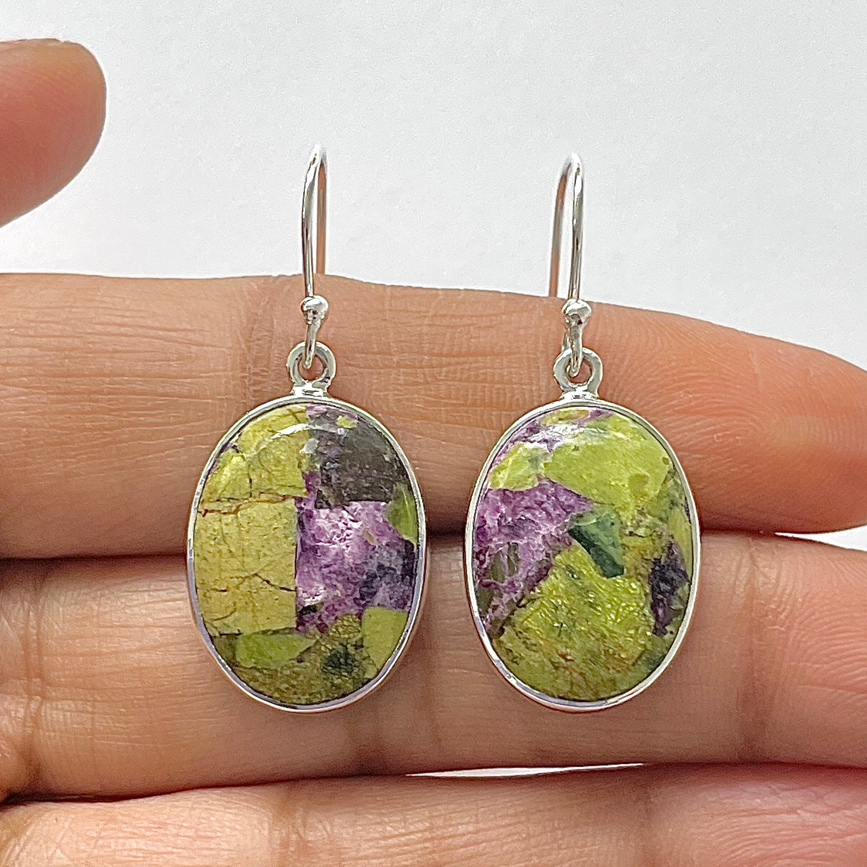 Stichtite Earring-(SCT-3-7)