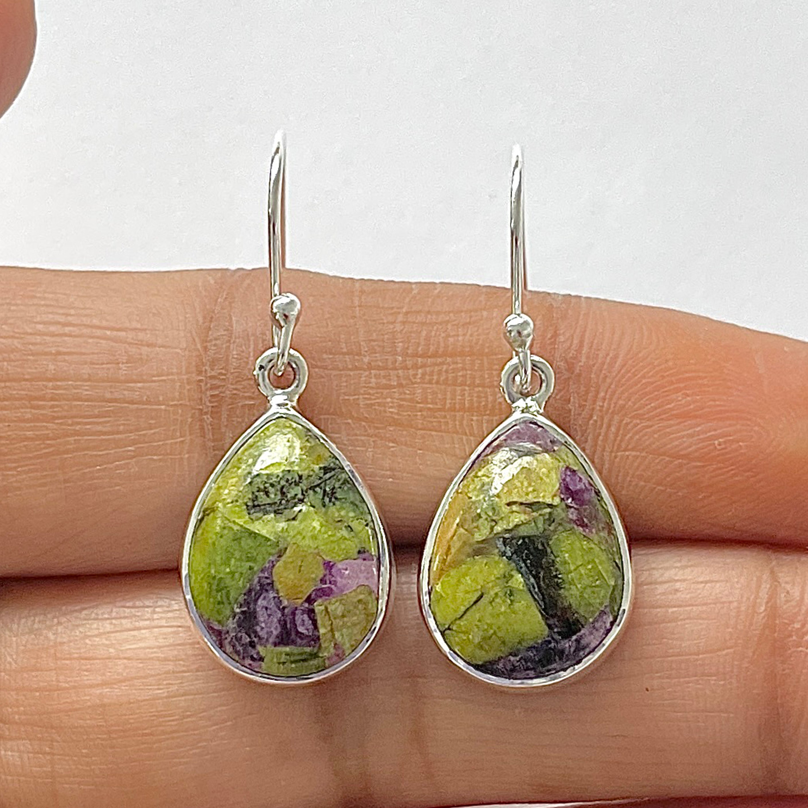 Stichtite Earring-(SCT-3-9)