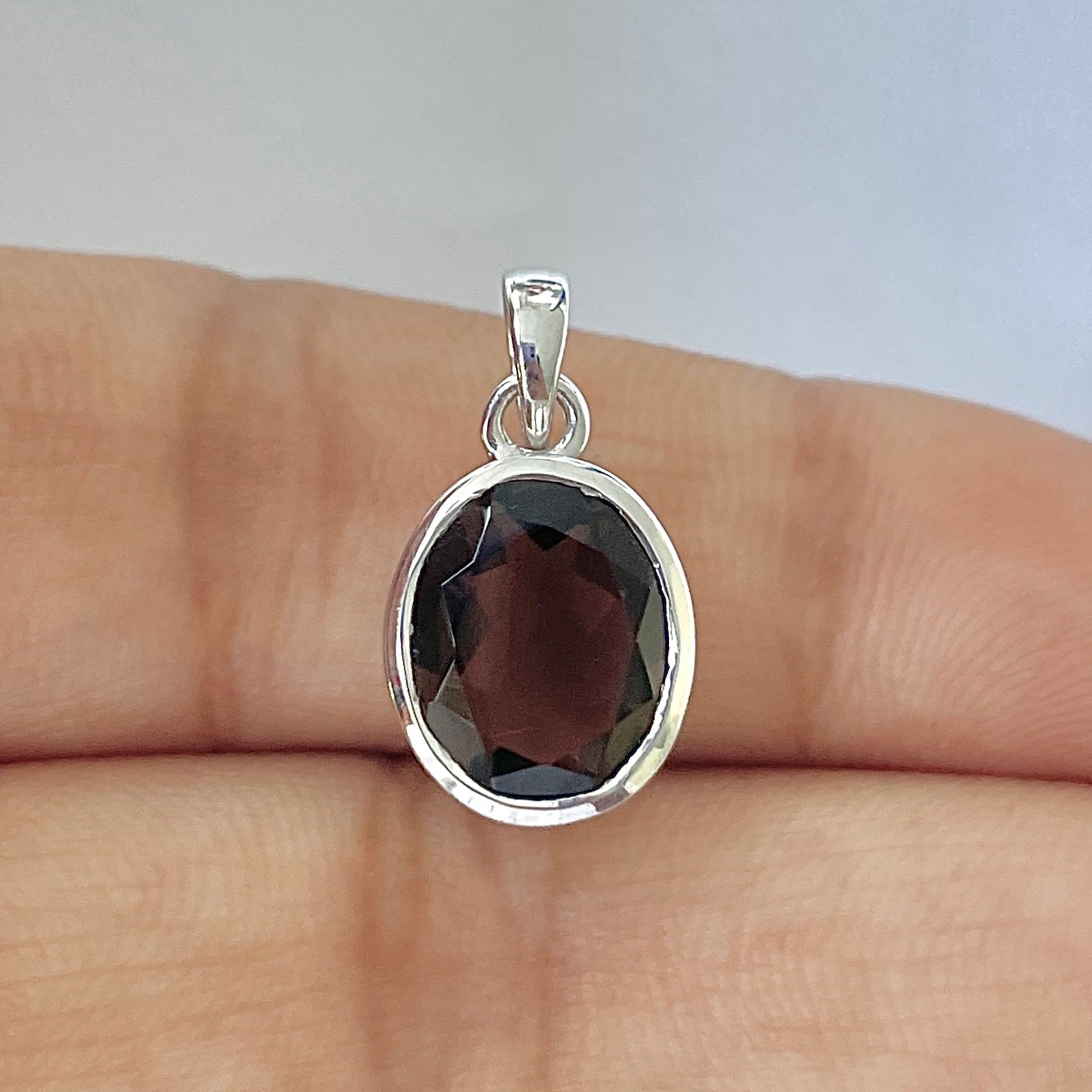 Smoky Pendant-(SMY-RDP-466)