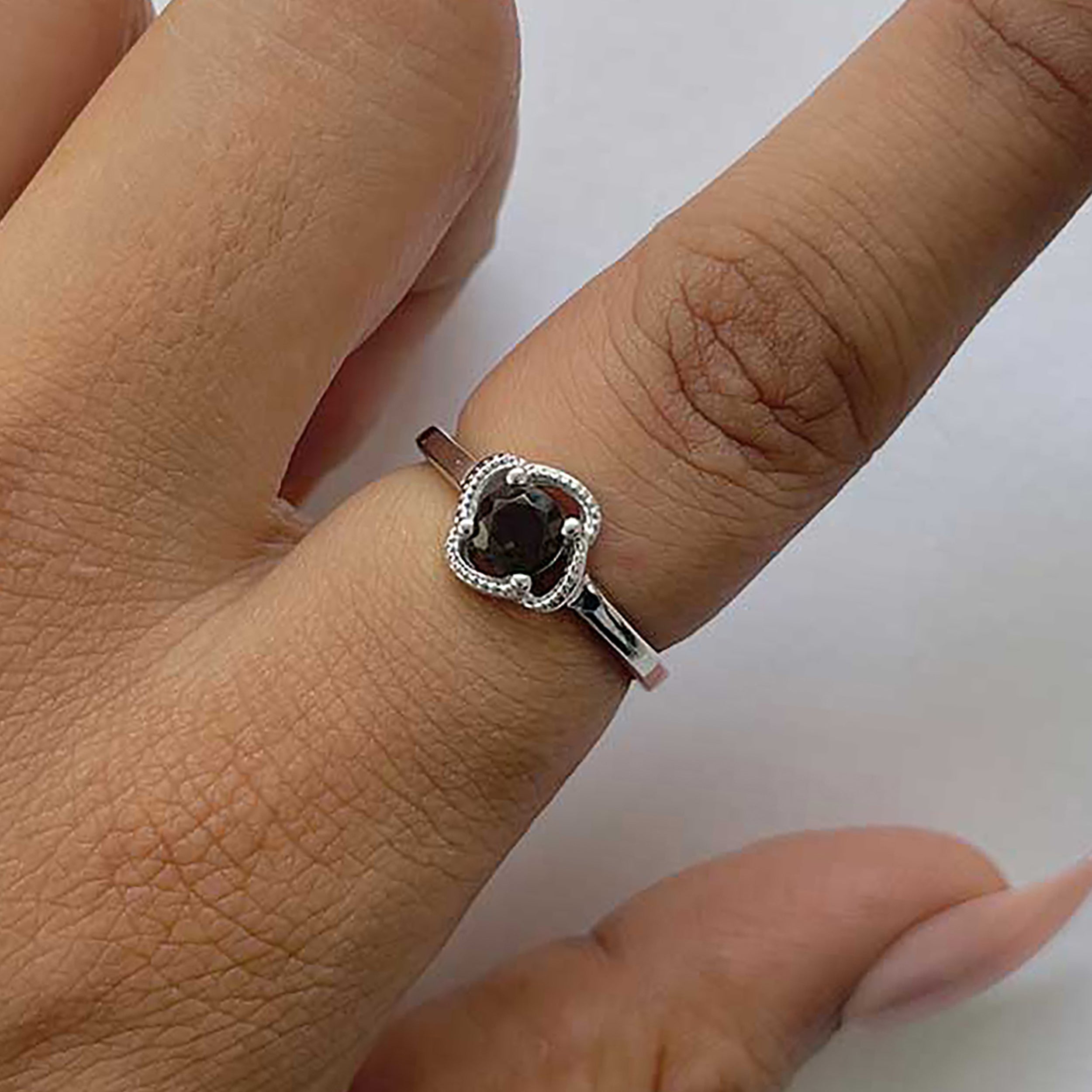 Smoky Ring-(SMY-RDR-27.)