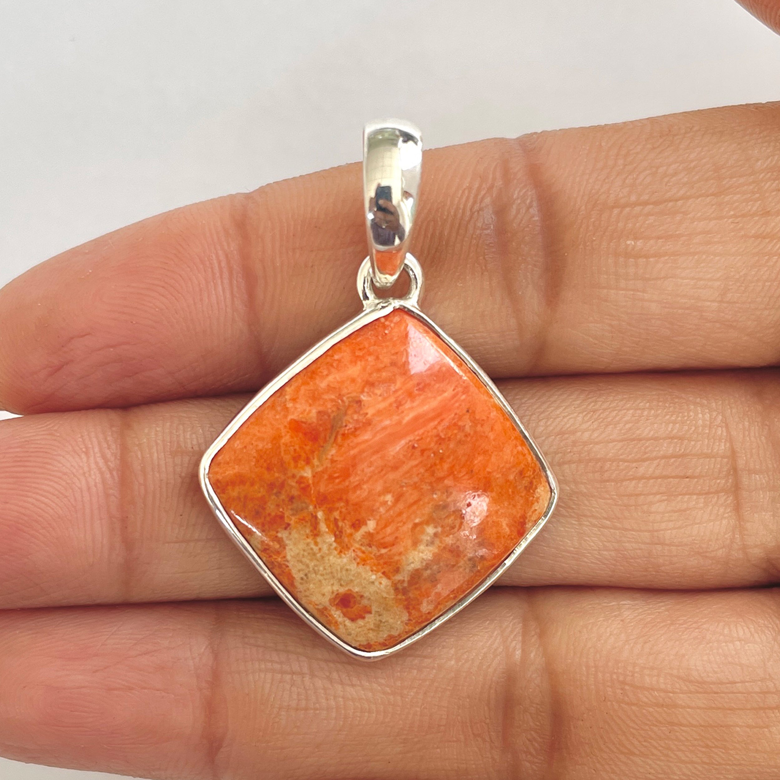 Sponge Coral Pendant-(SPC-1-18)
