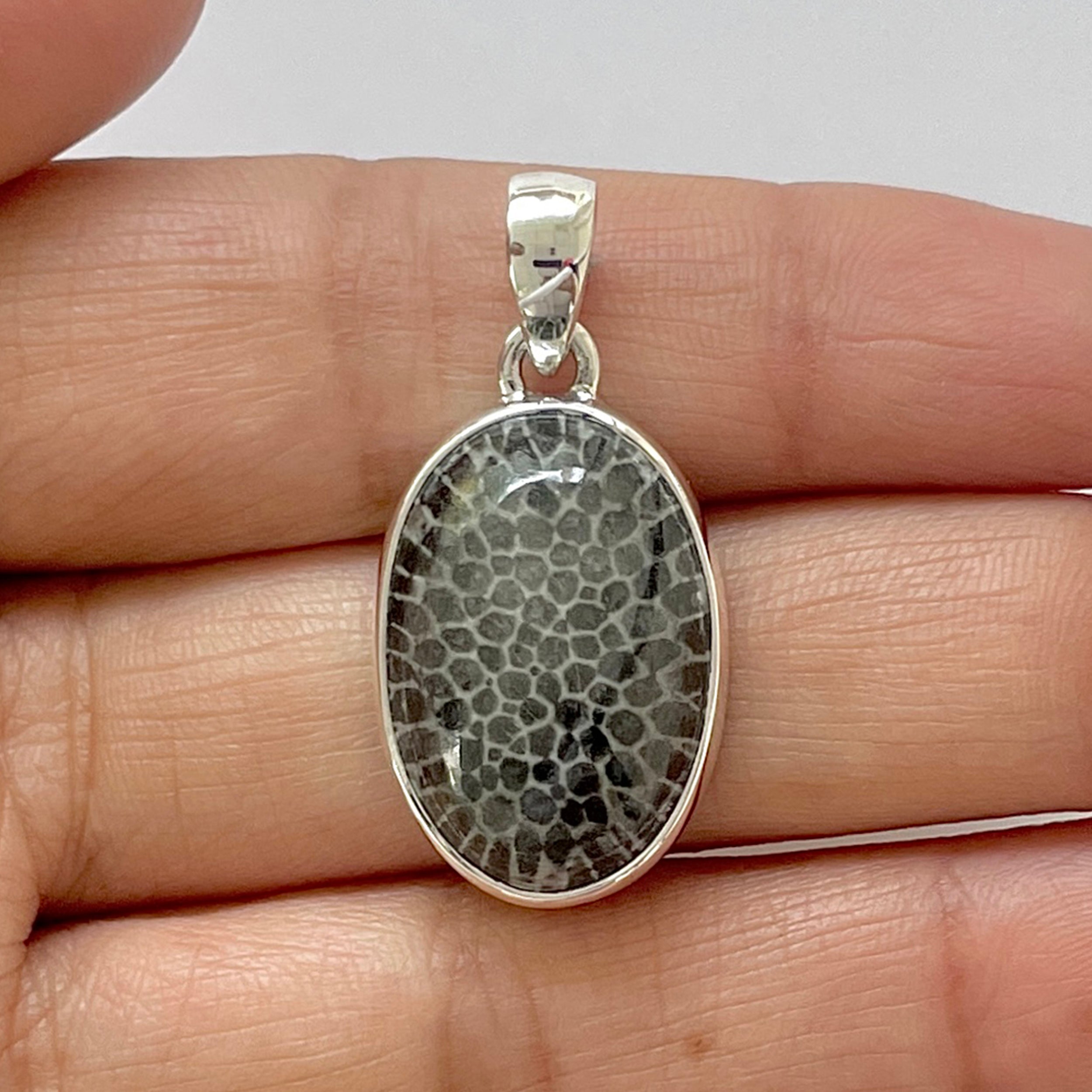 Stingray Coral Pendant-(SRC-1-12)