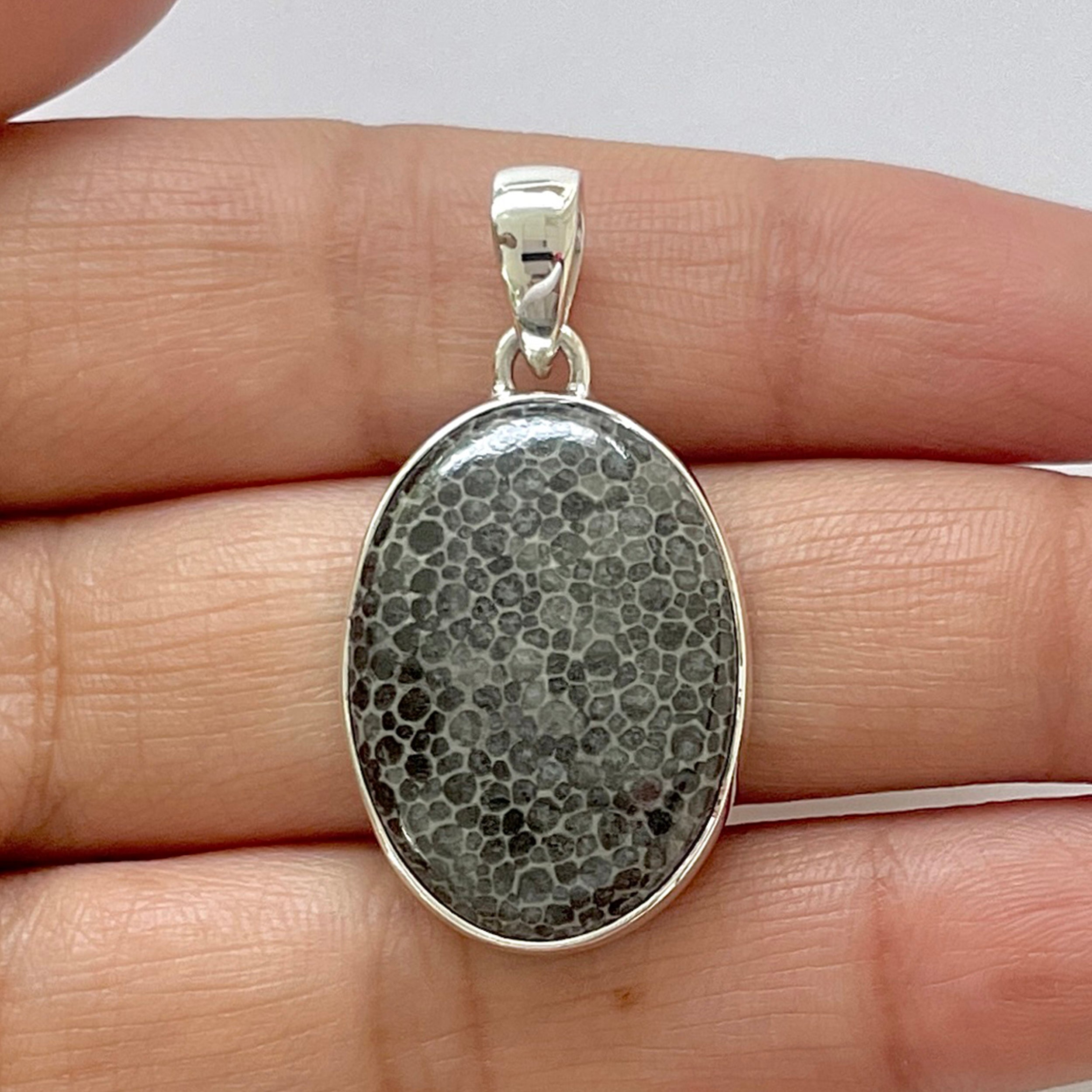 Stingray Coral Pendant-(SRC-1-15)