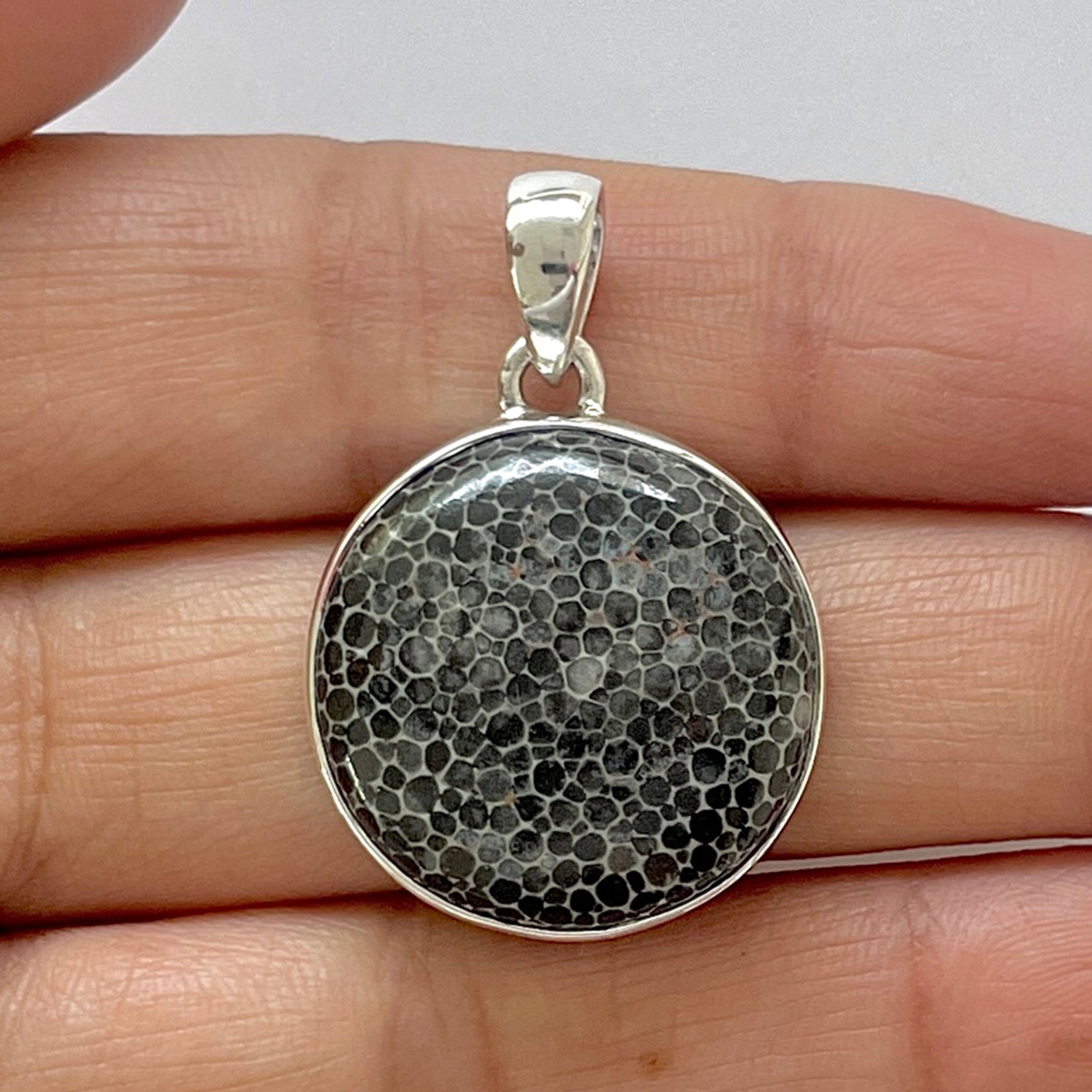 Stingray Coral Pendant-(SRC-1-21)