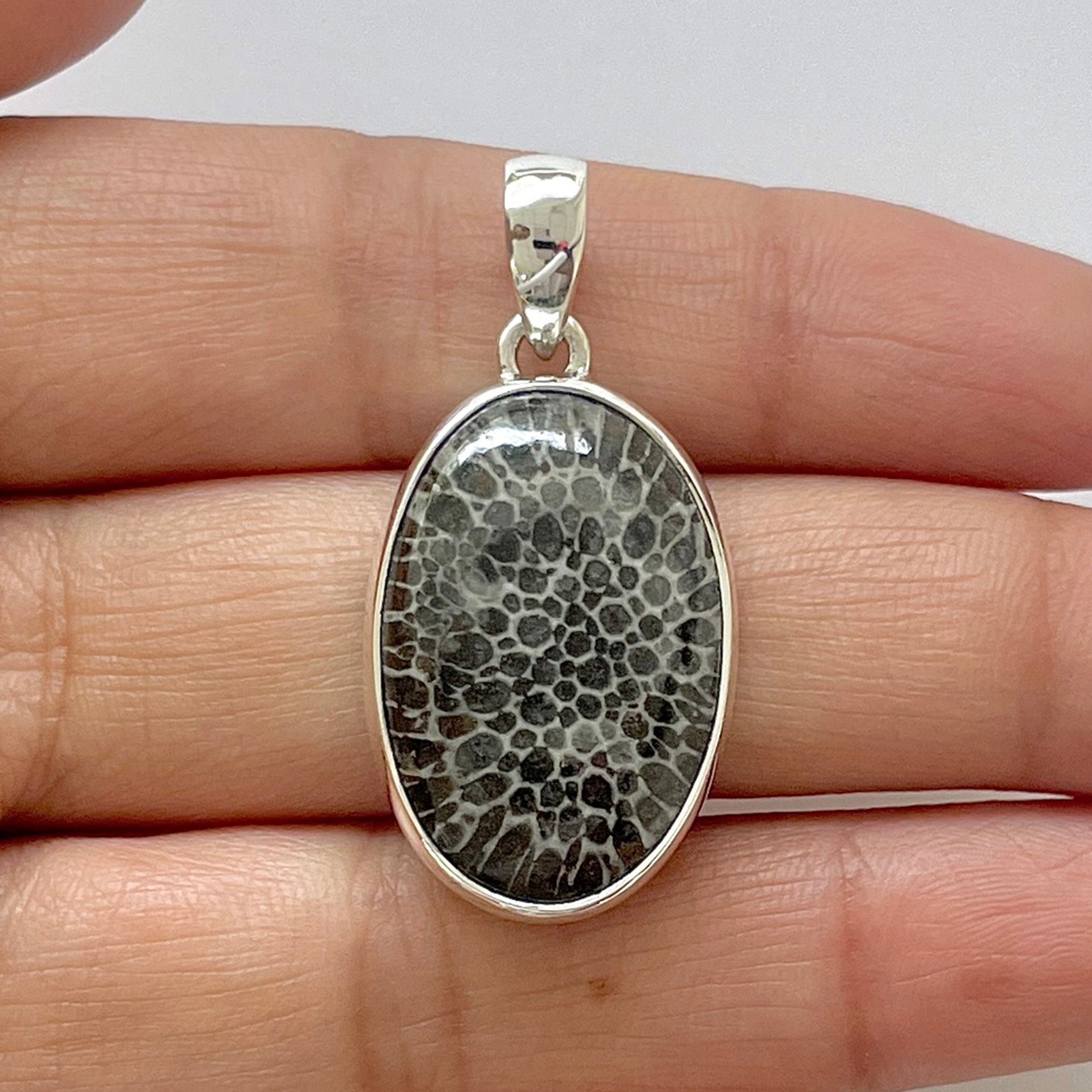 Stingray Coral Pendant-(SRC-1-28)