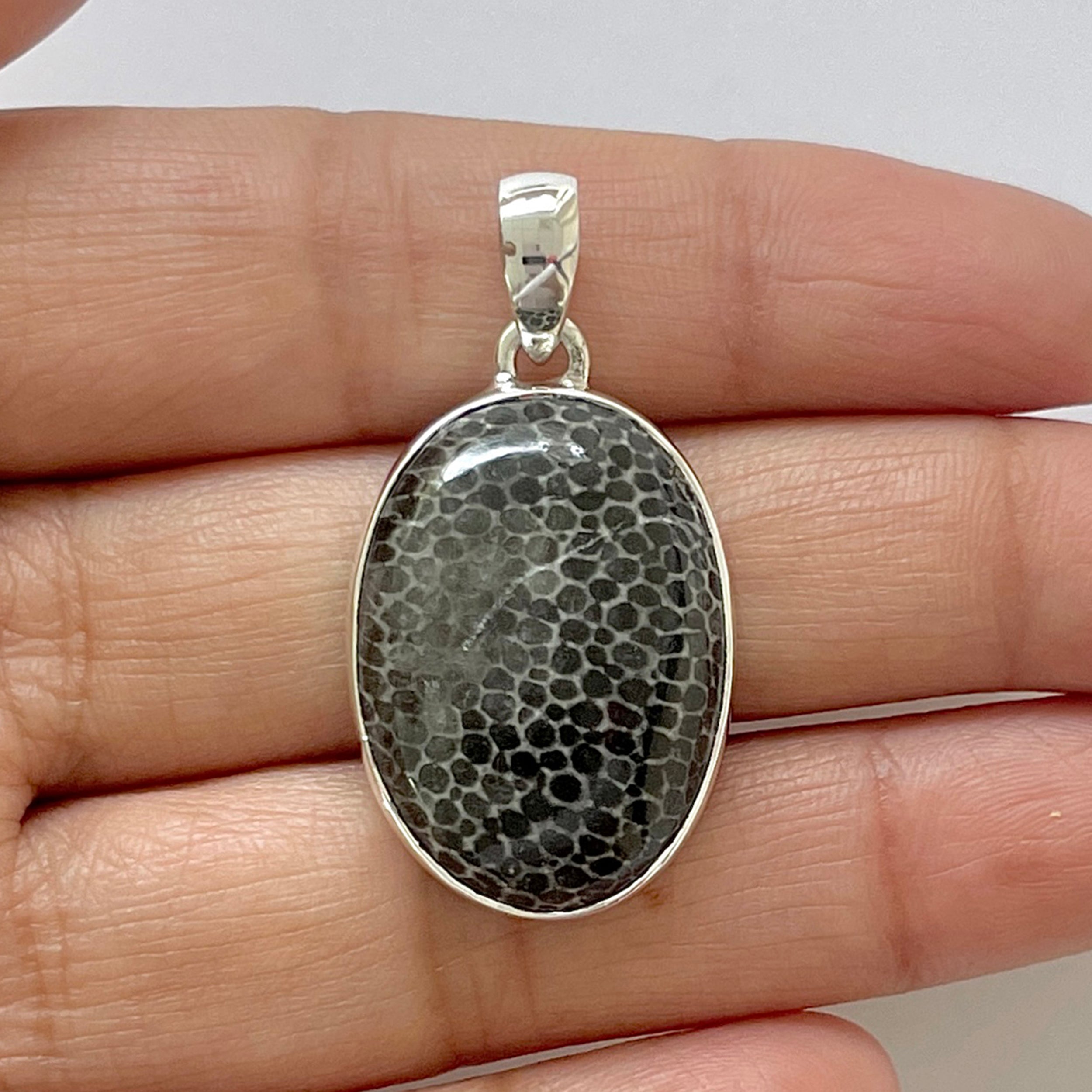 Stingray Coral Pendant-(SRC-1-5)