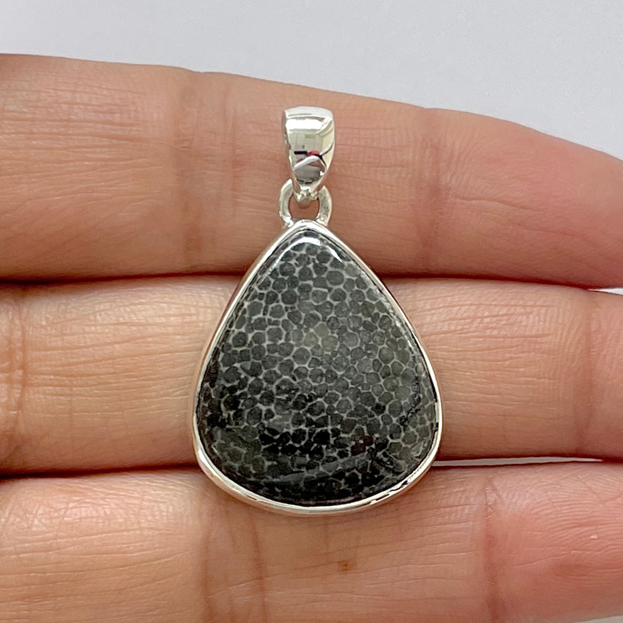Stingray Coral Pendant-(SRC-1-6)