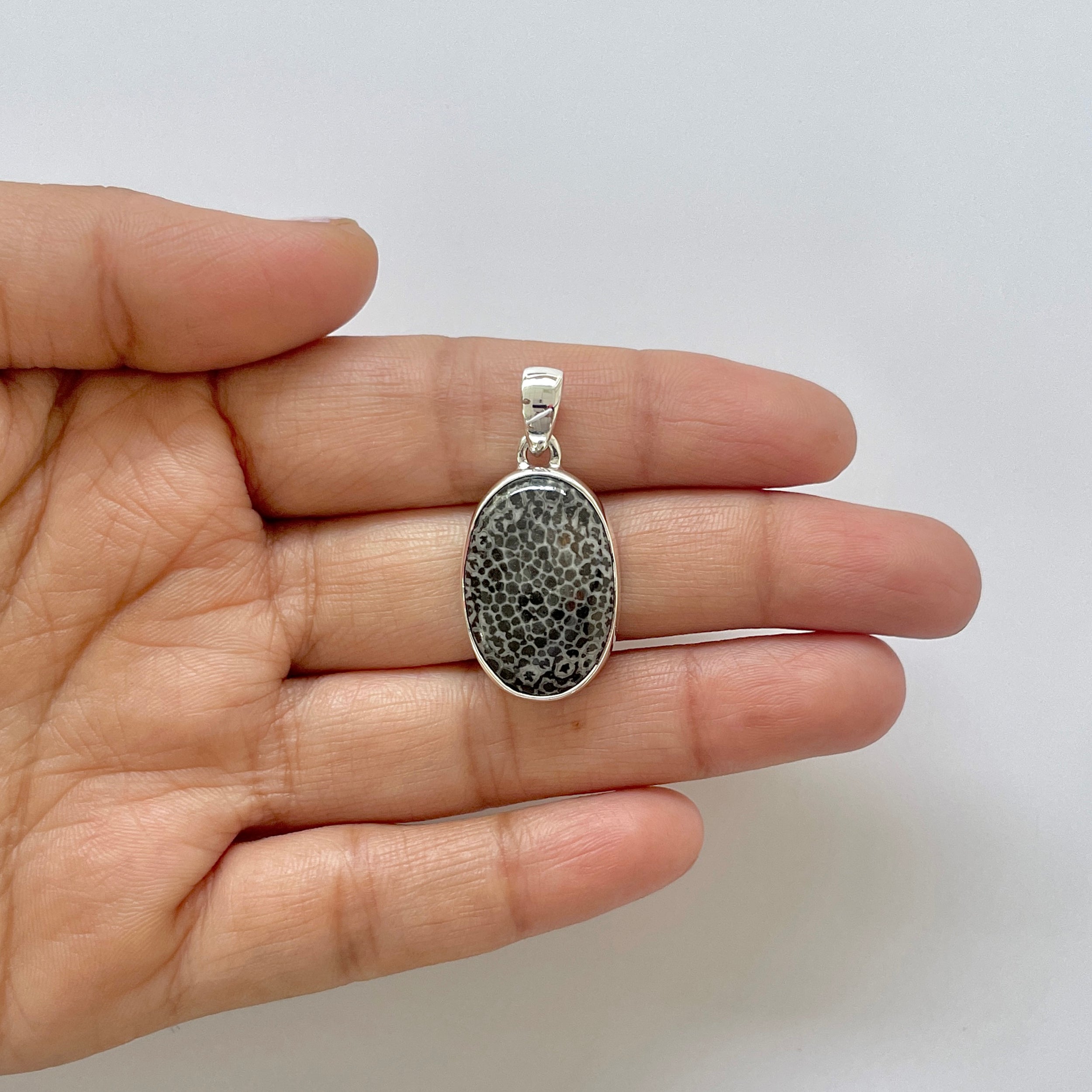 Stingray Coral Pendant-(SRC-1-9)