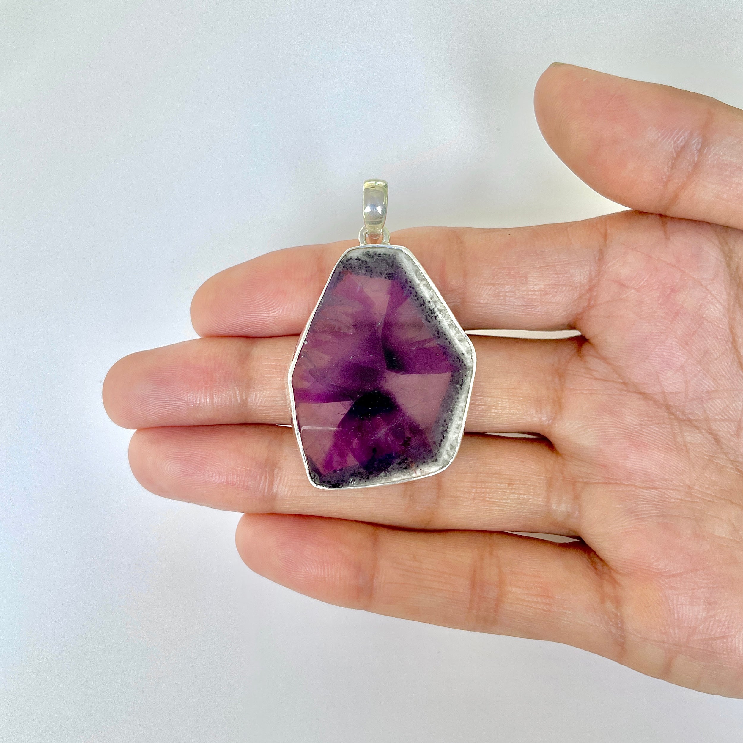 Star Amethyst Slice Pendant-(STA-1-109)