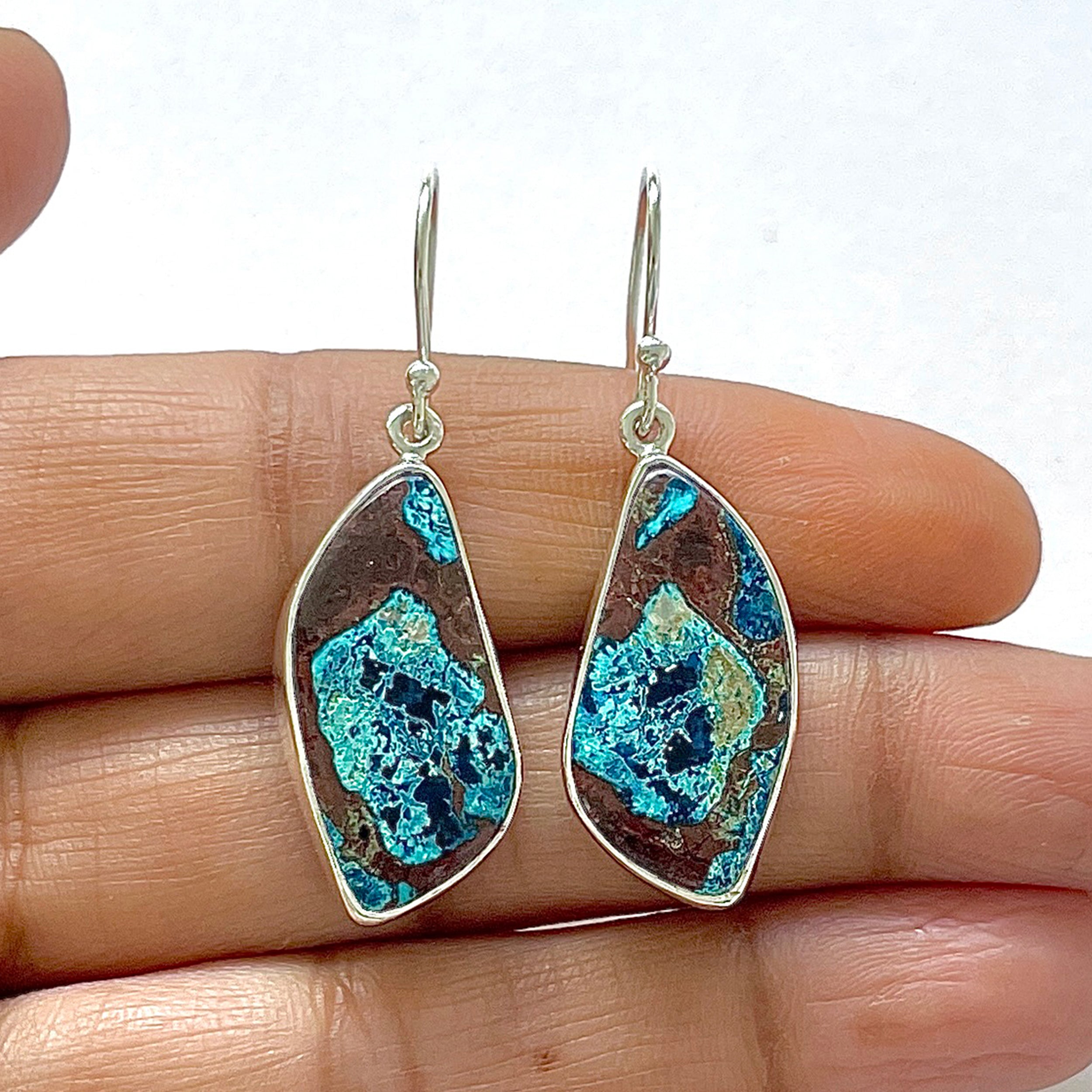 Shattuckite Earring-(STK-3-13)