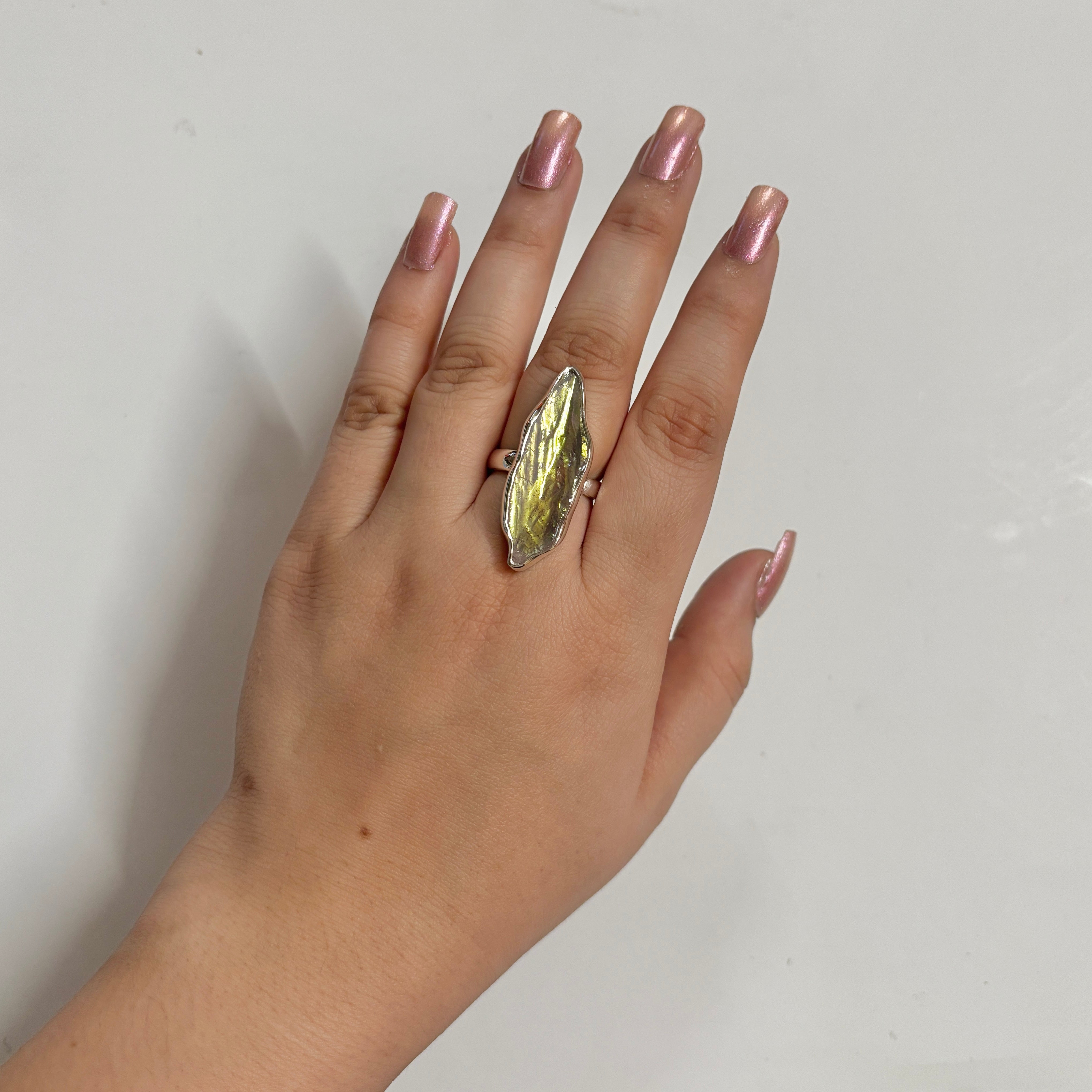 Titanium Druzy White Ring-(TDW-2-28)