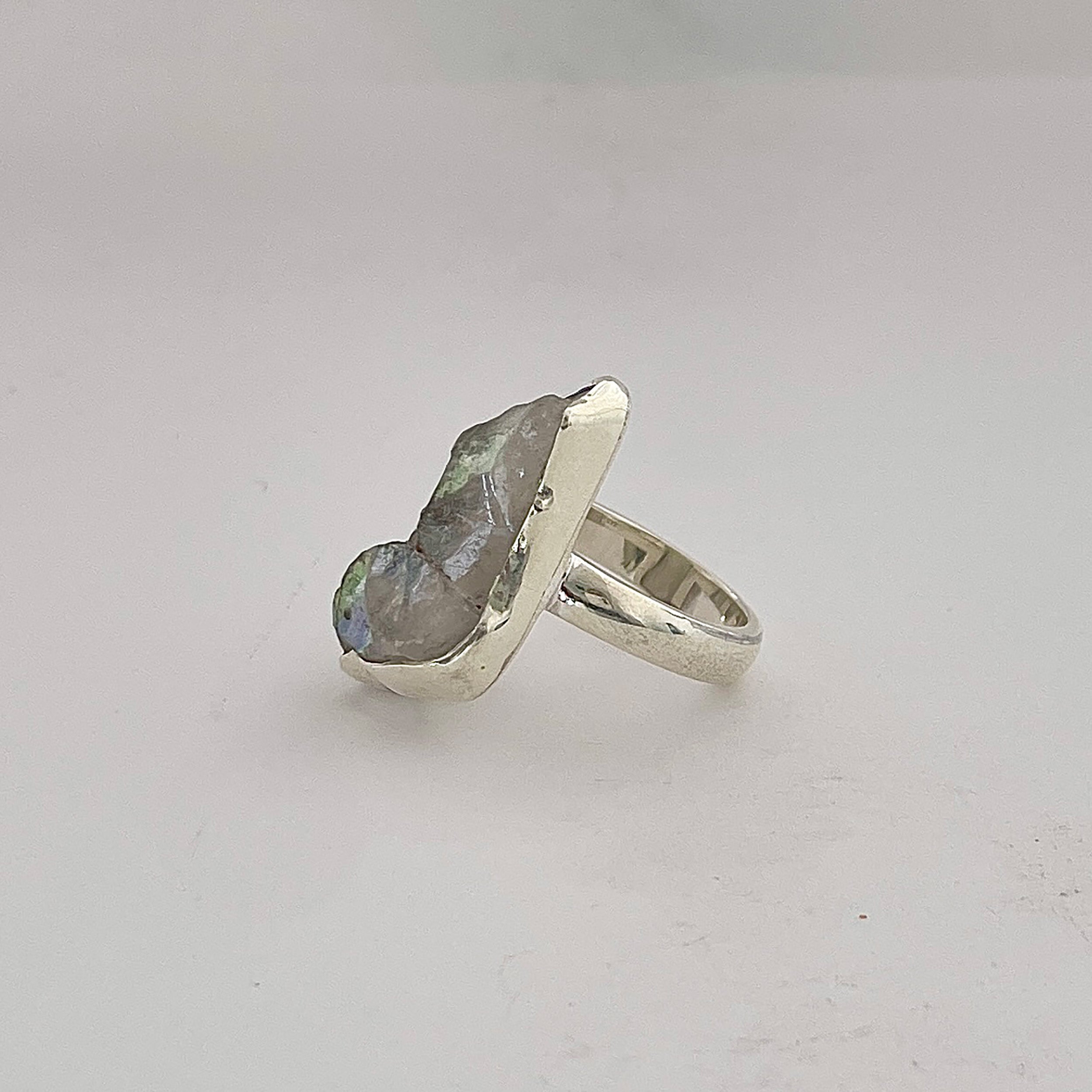 Titanium Druzy White Ring-(TDW-2-7)