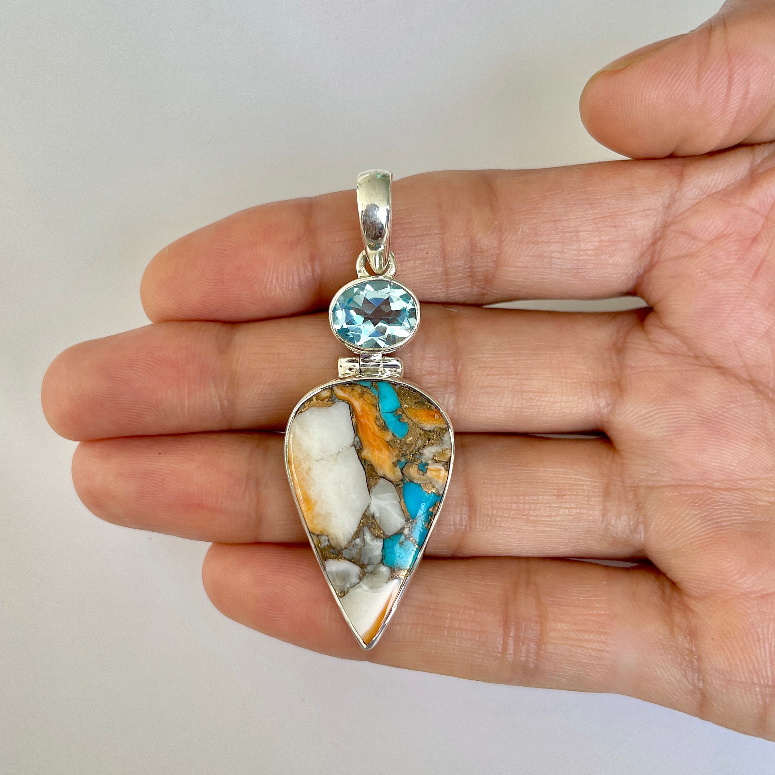 Spiny Oyster Turquoise Pendant-(TRO-1-33)