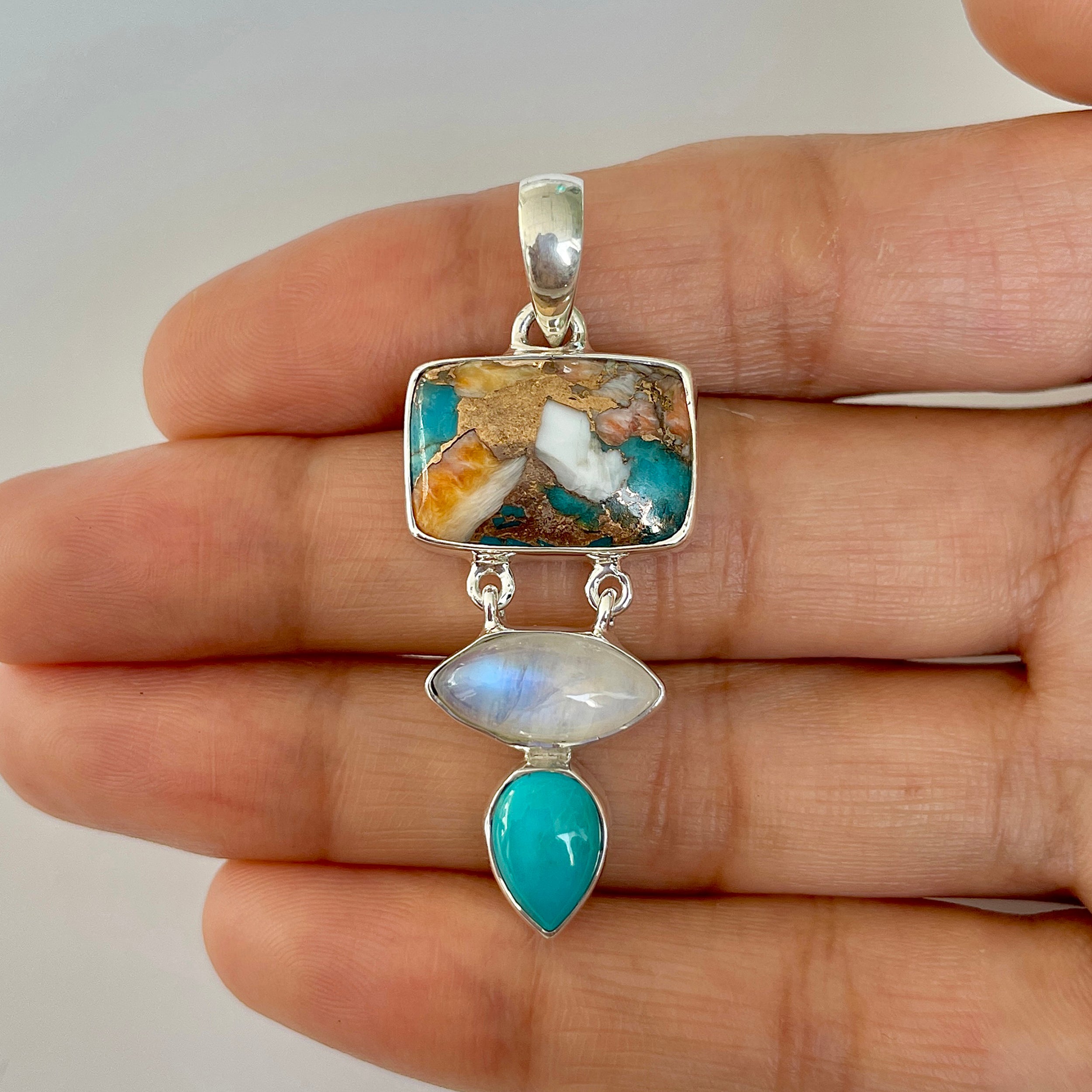 Spiny Oyster Turquoise Pendant-(TRO-1-35)