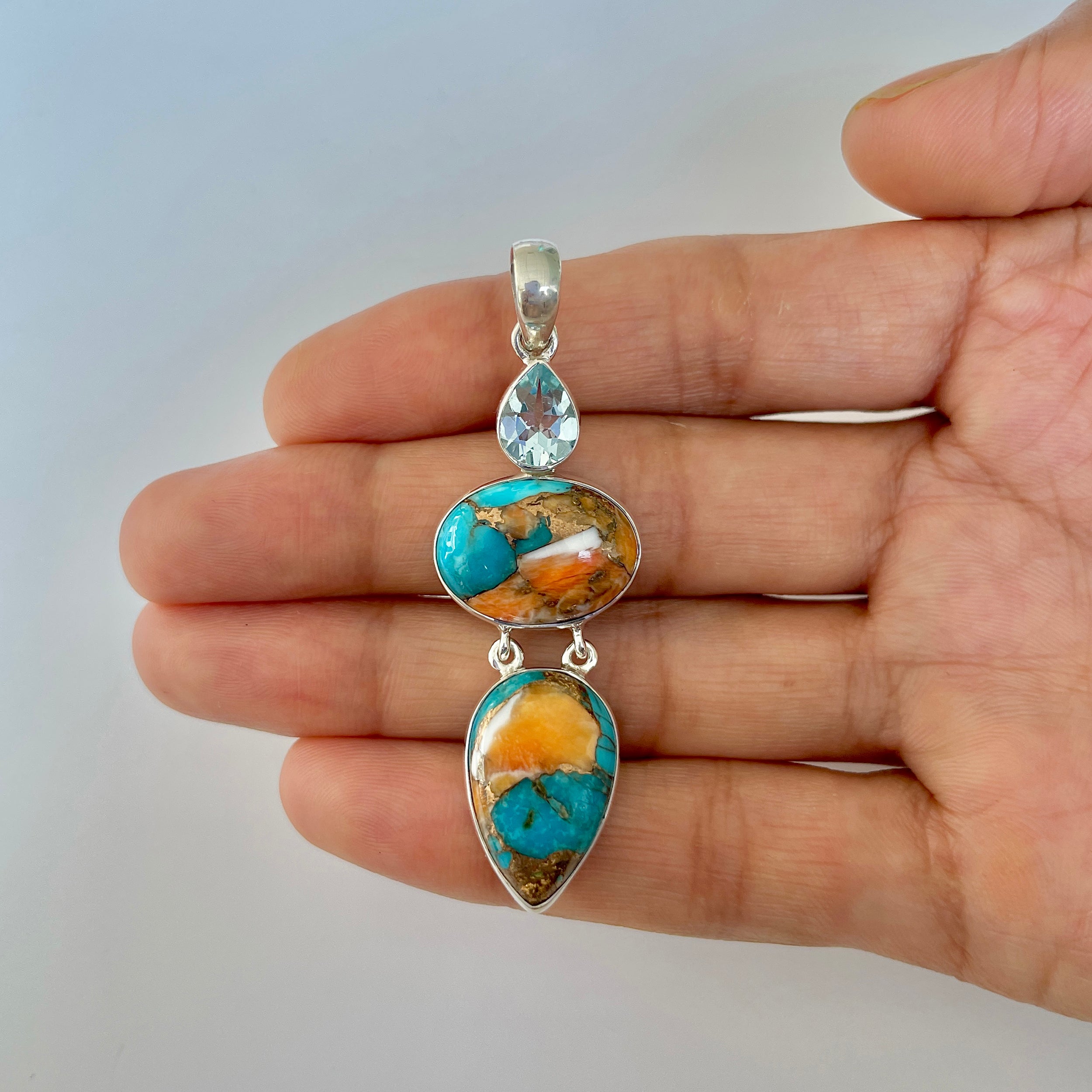 Spiny Oyster Turquoise Pendant-(TRO-1-40)