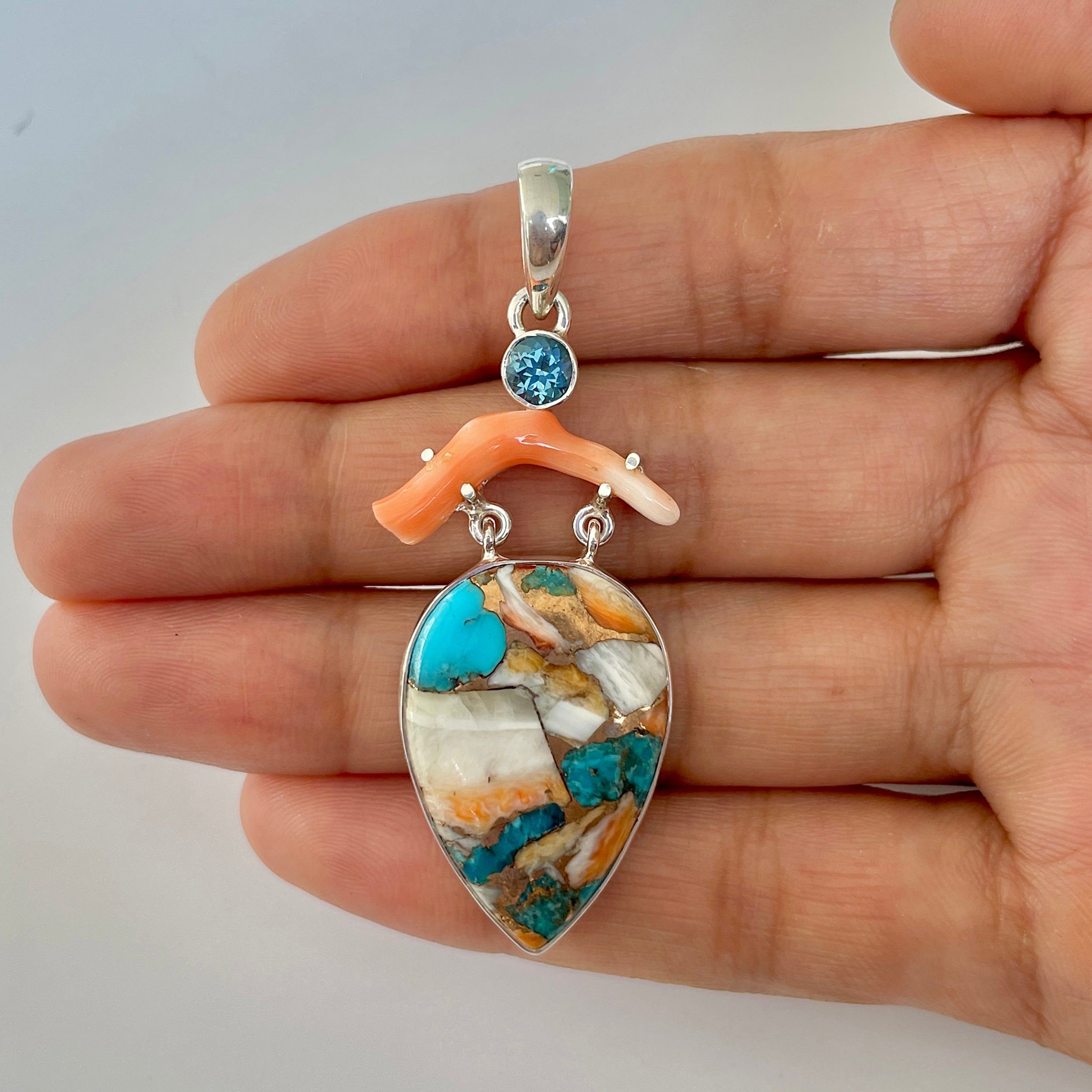 Spiny Oyster Turquoise Pendant-(TRO-1-41)