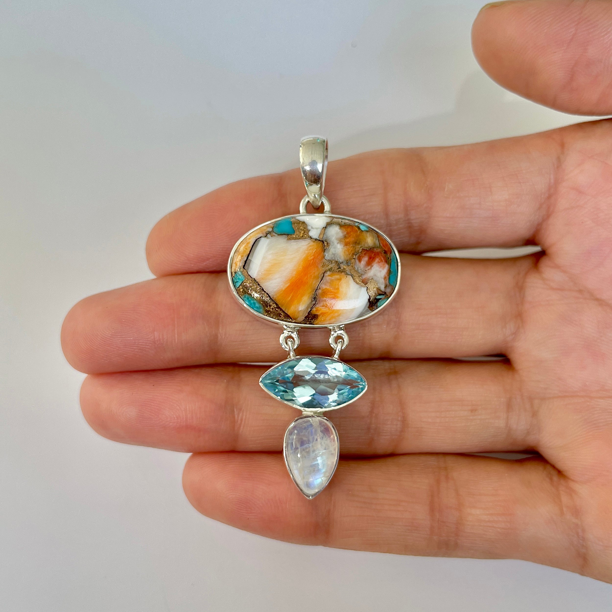 Spiny Oyster Turquoise Pendant-(TRO-1-44)